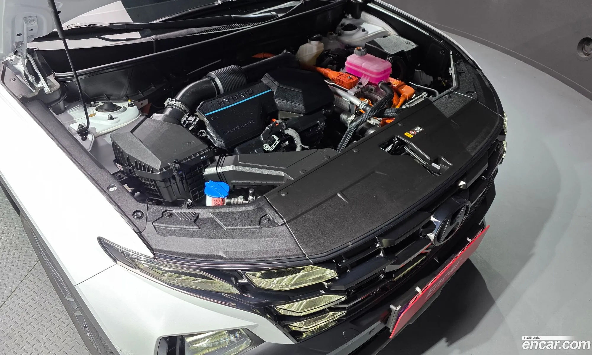 Hyundai Tucson Hybrid 2025 — 9