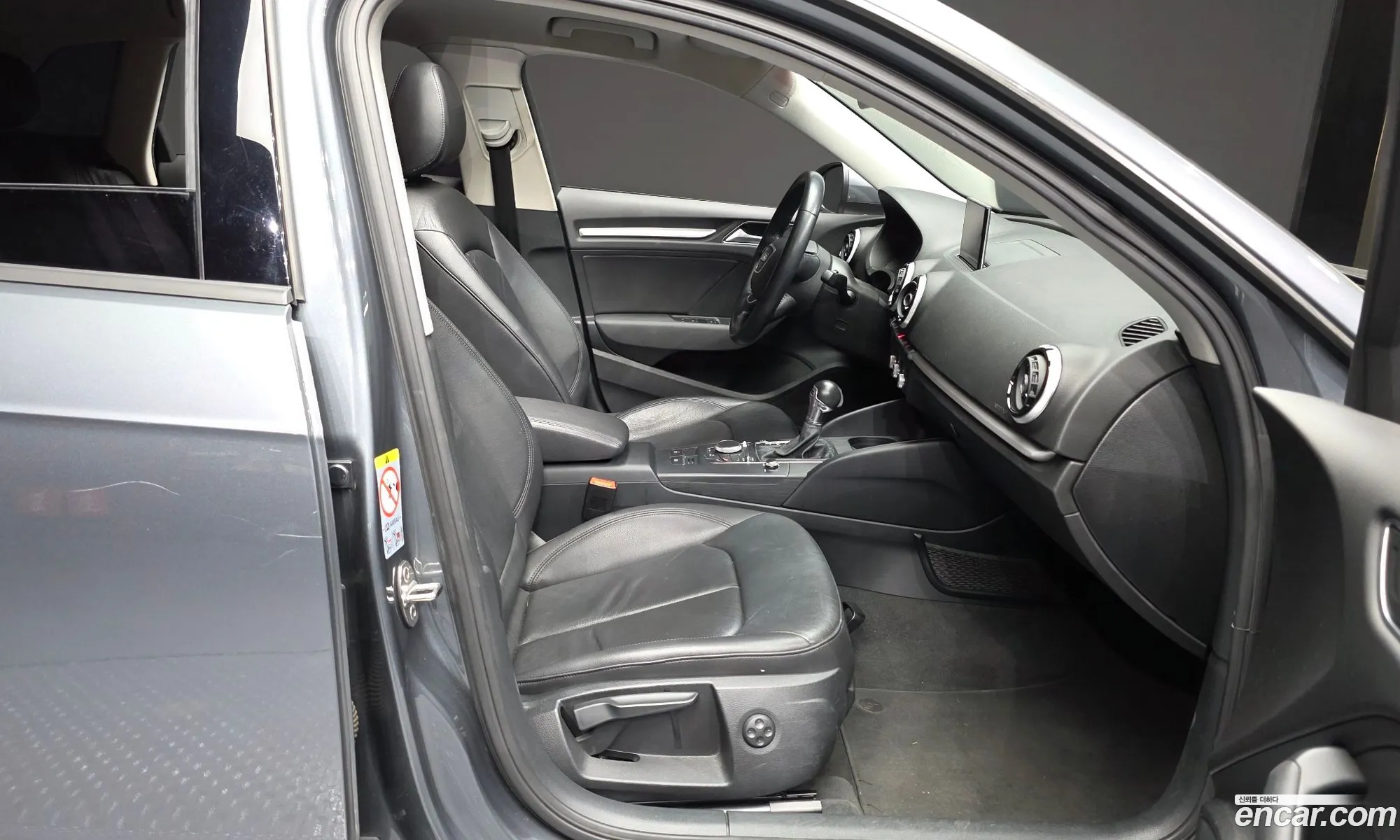 Audi A3 2015 WAUZZZ8V3FA168006 — 2
