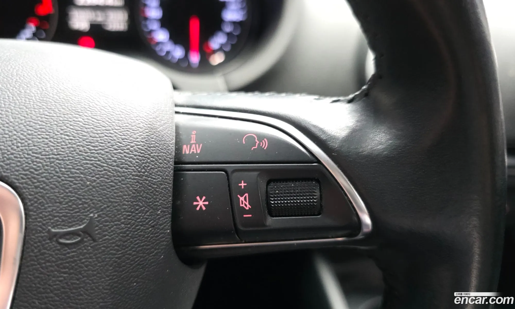 Audi A3 2015 WAUZZZ8V3FA168006 — 3