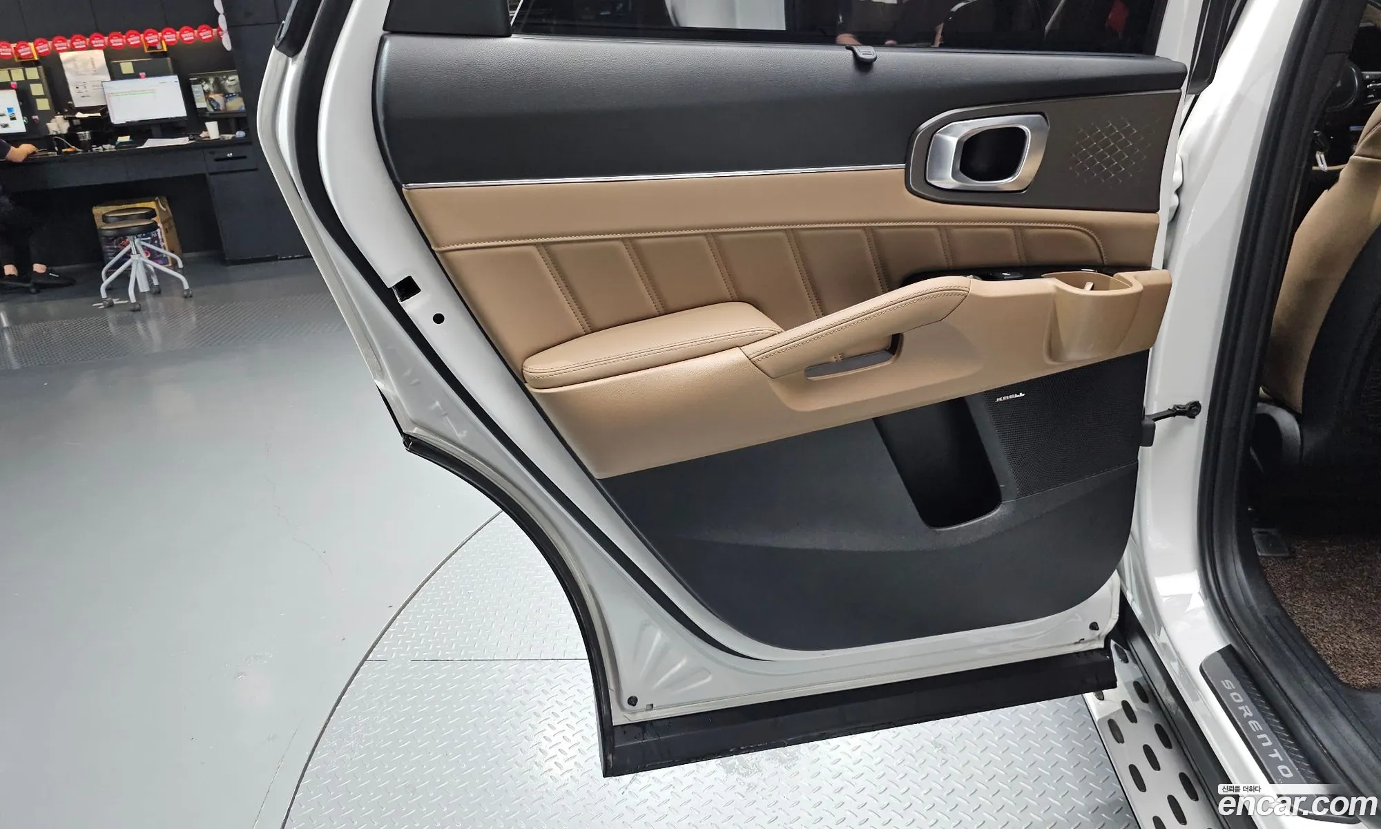 Kia Sorento 2025 — 23