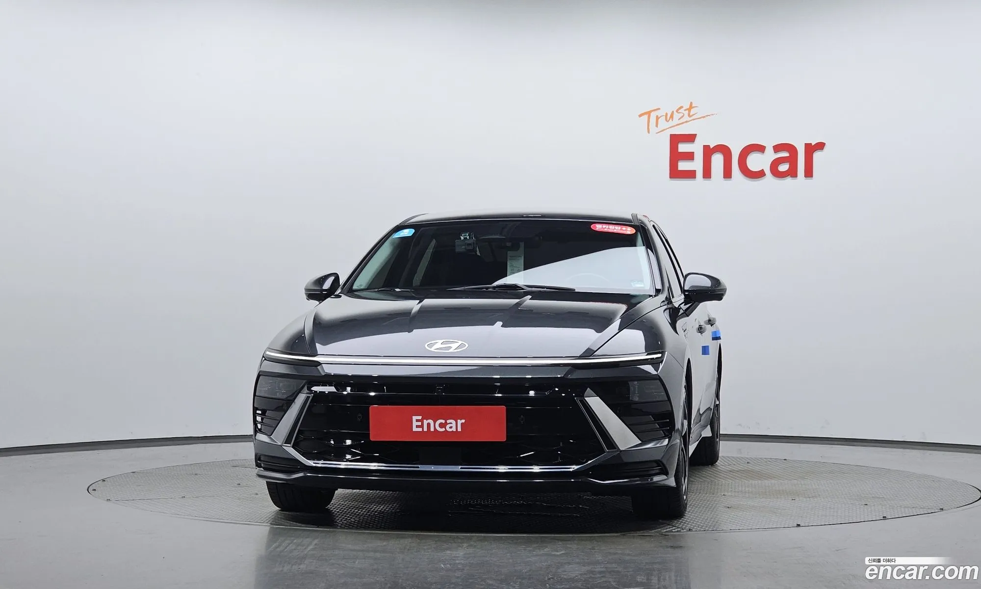 Hyundai Sonata the Edge Hybrid 2023 — 4