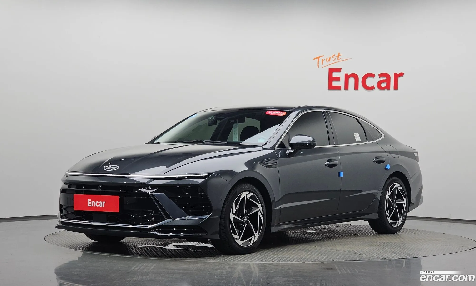 Hyundai Sonata the Edge Hybrid 2023 — 33