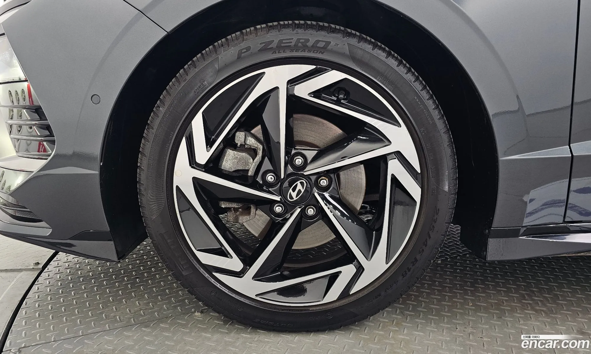 Hyundai Sonata the Edge Hybrid 2023 — 5