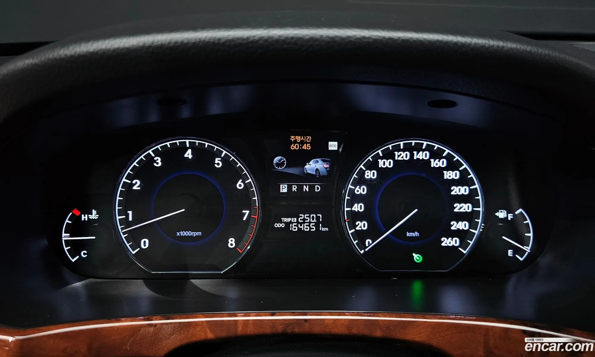 Hyundai Equus 2011 — 20