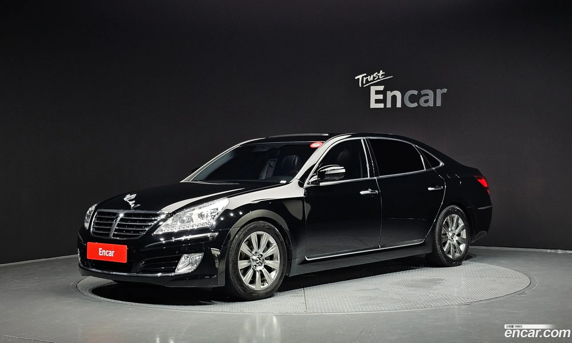 Hyundai Equus 2011 — 12