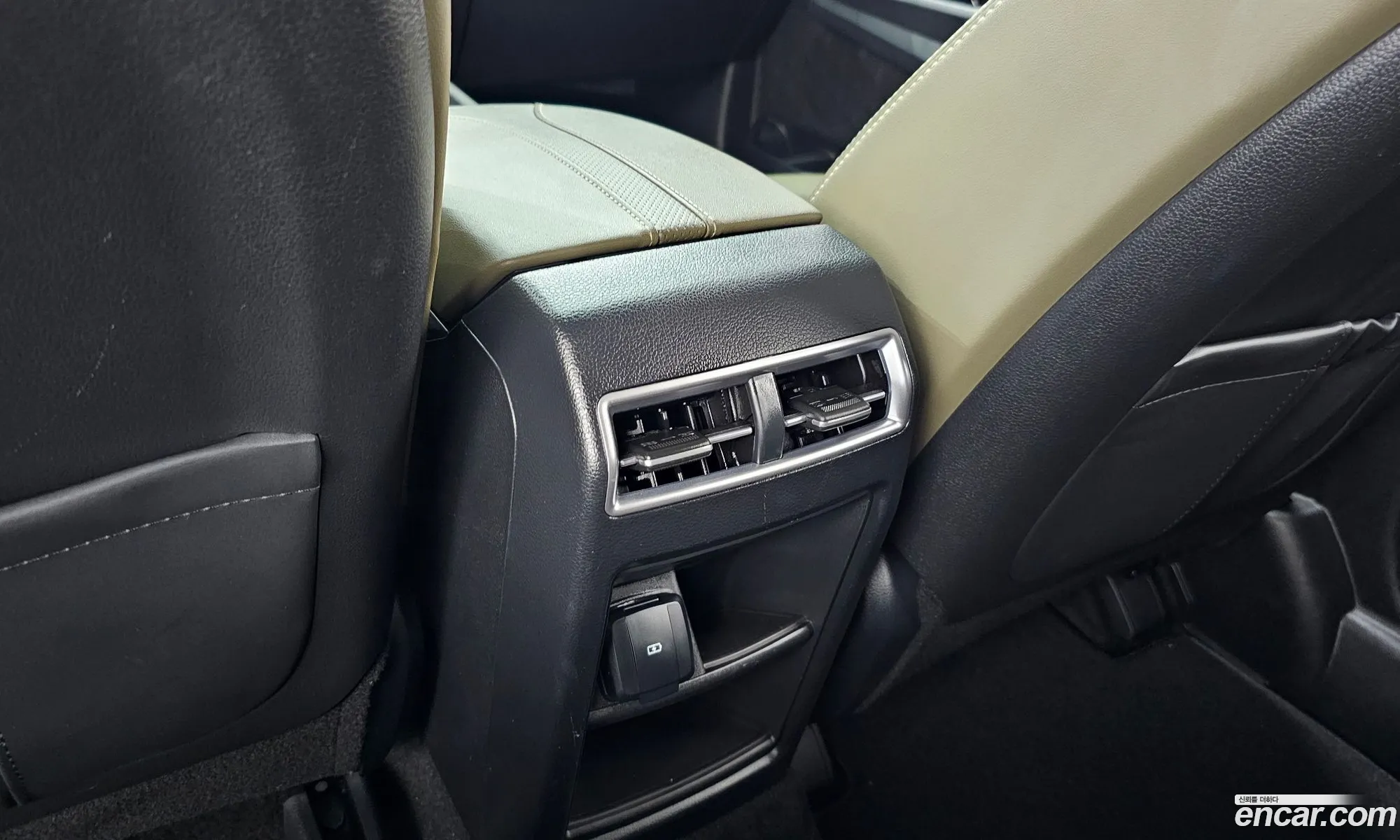 KG Mobility (SsangYong) Torres 2023 — 8