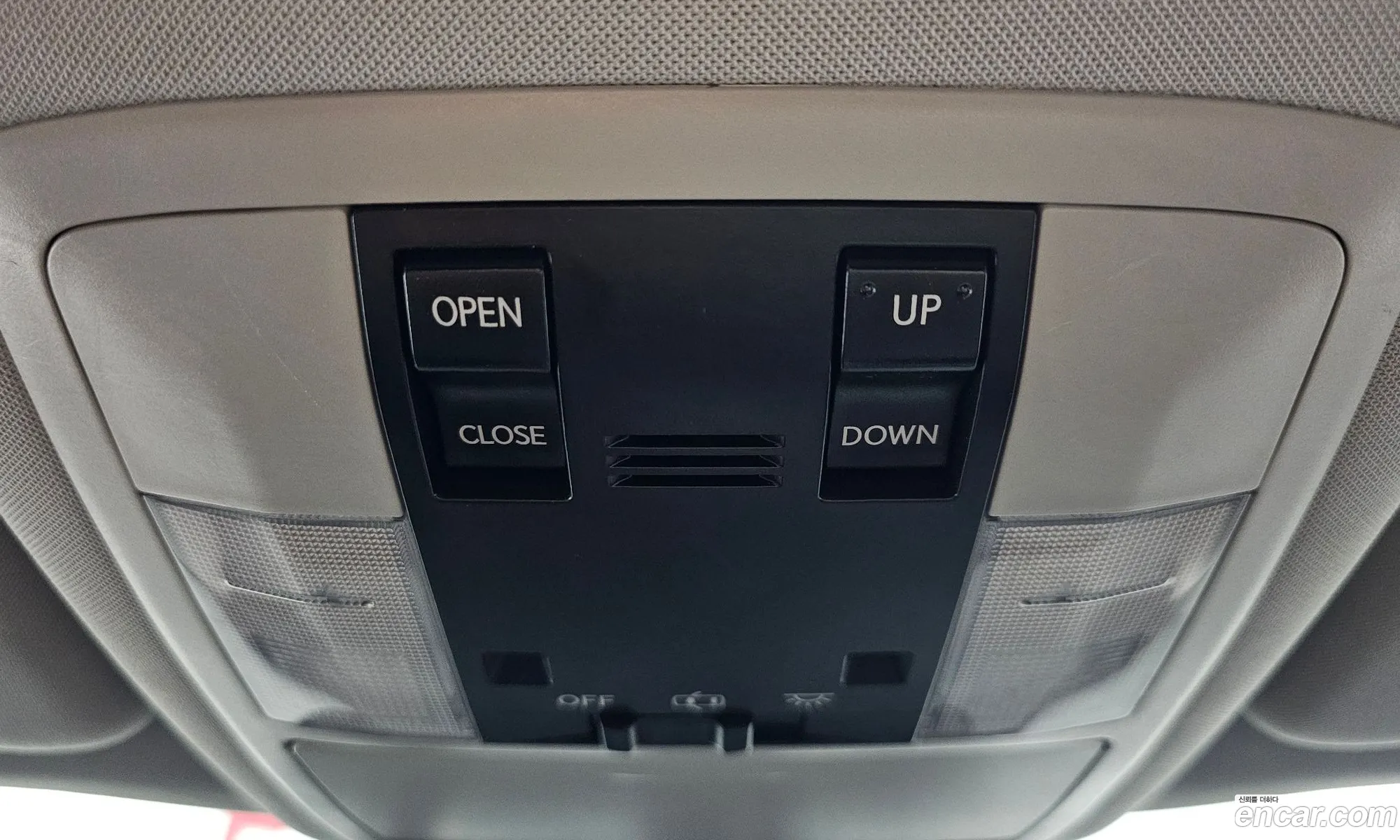 Lexus CT200h 2013 JTHKD5BH9D2155216 — 3
