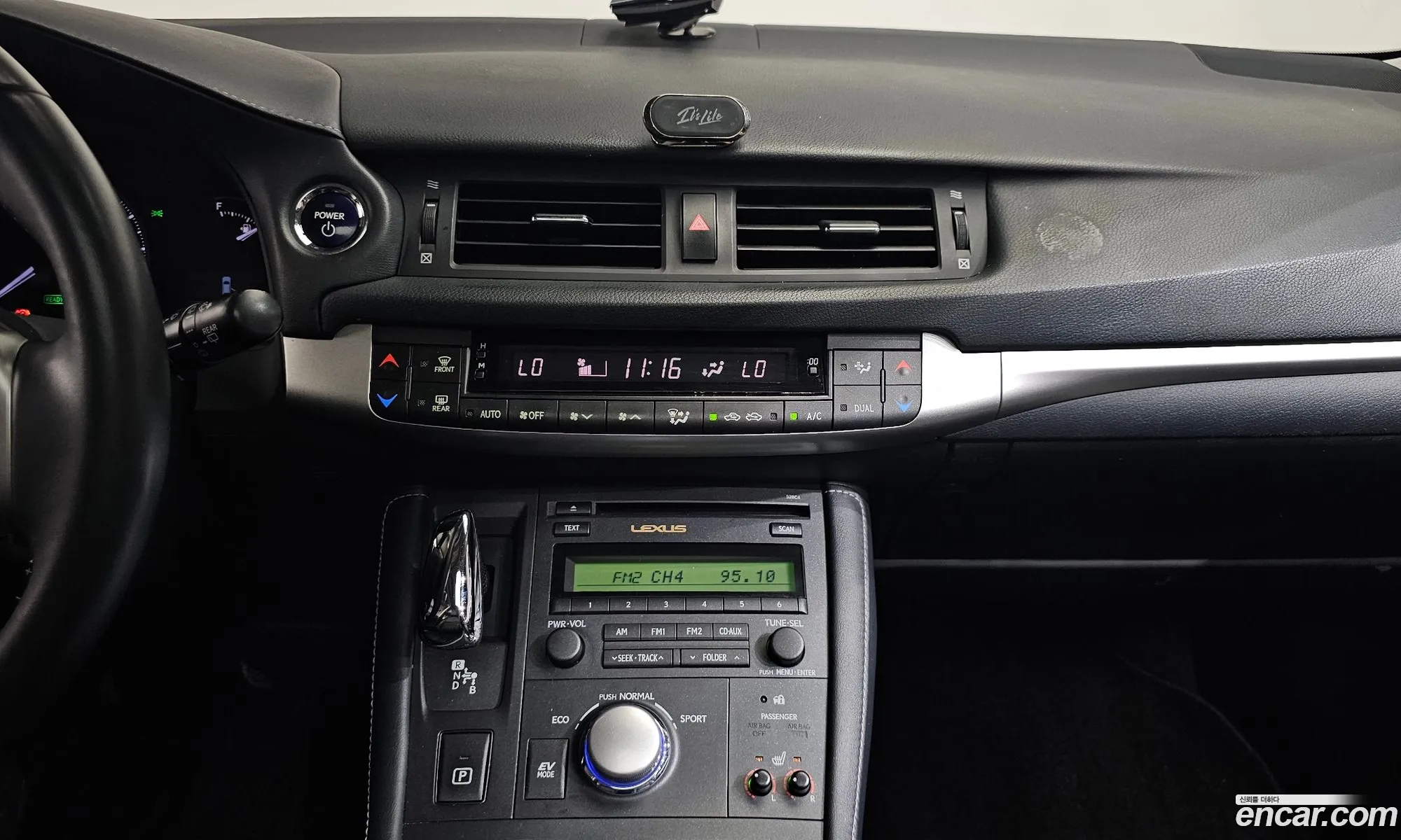 Lexus CT200h 2013 JTHKD5BH9D2155216 — 18