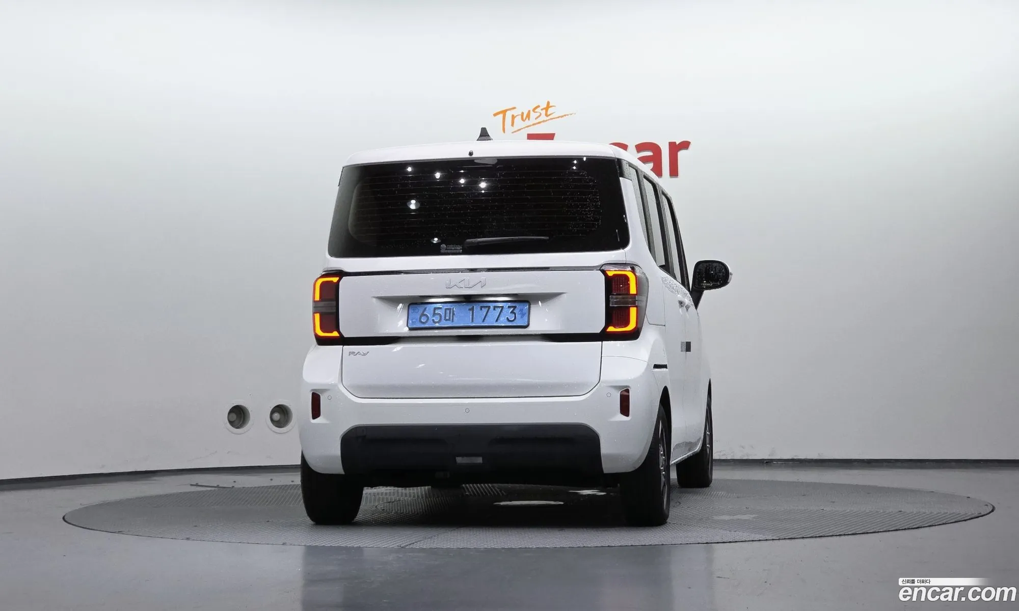 Kia Kia Ray EV 2025 — 5