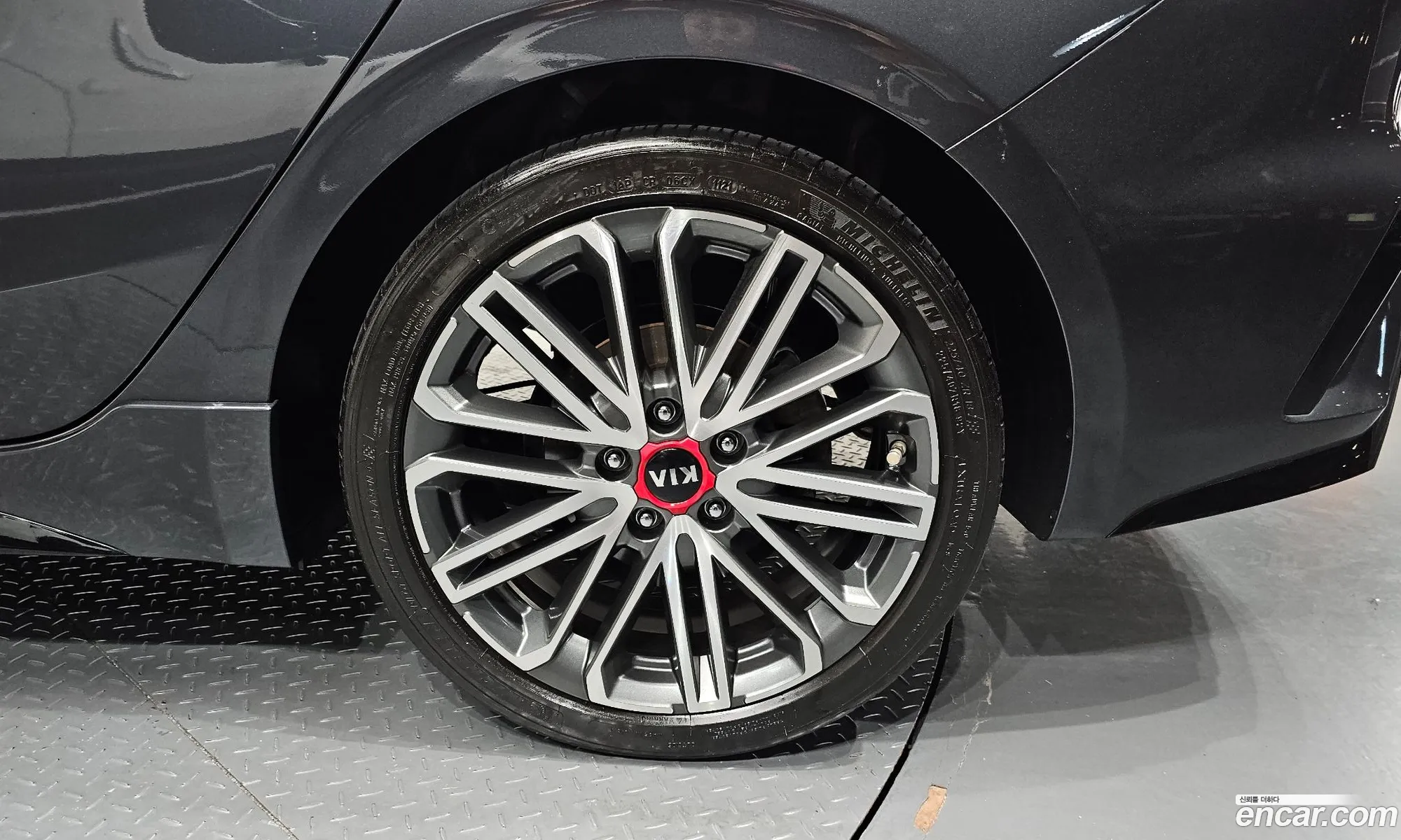 Kia K3 2019 — 5