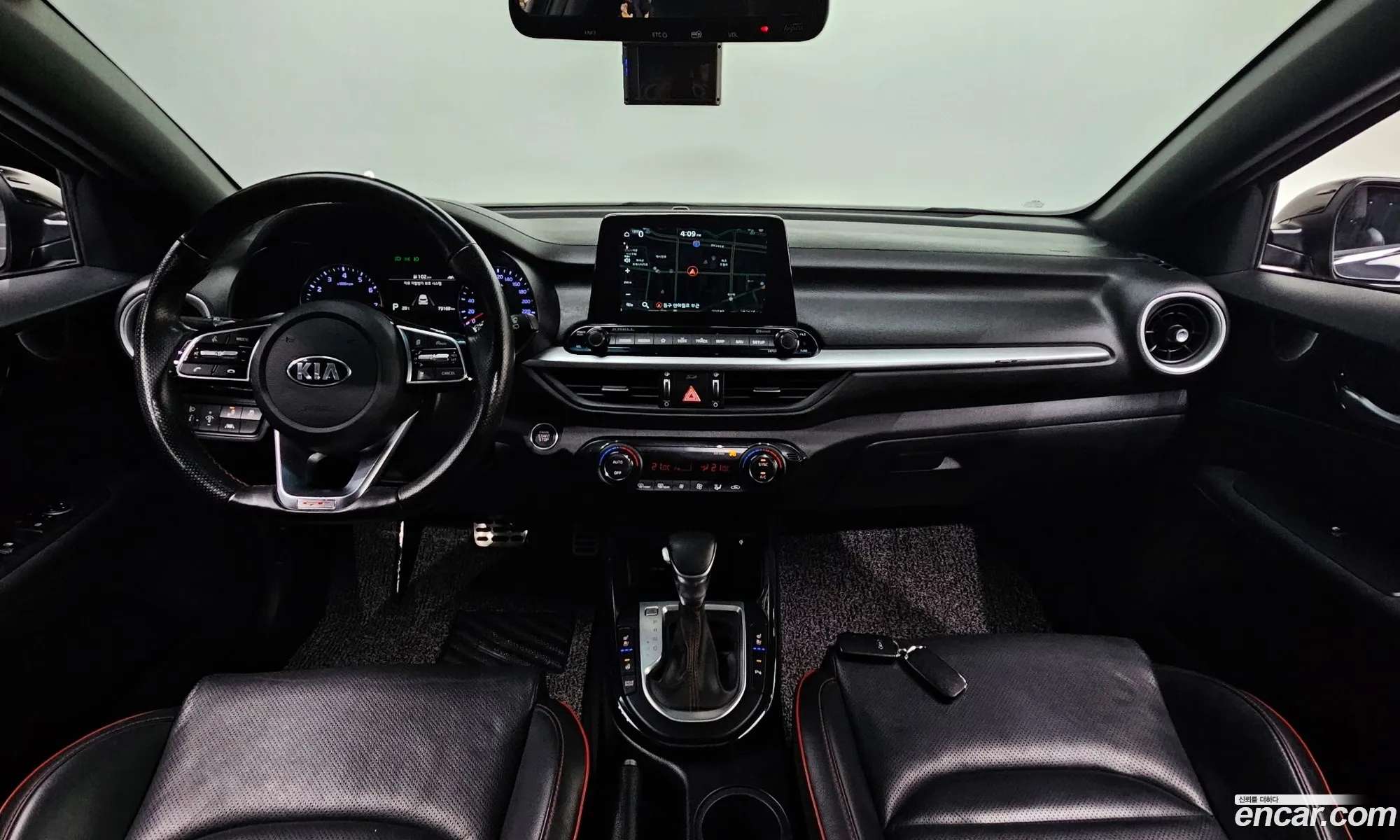 Kia K3 2019 — 7