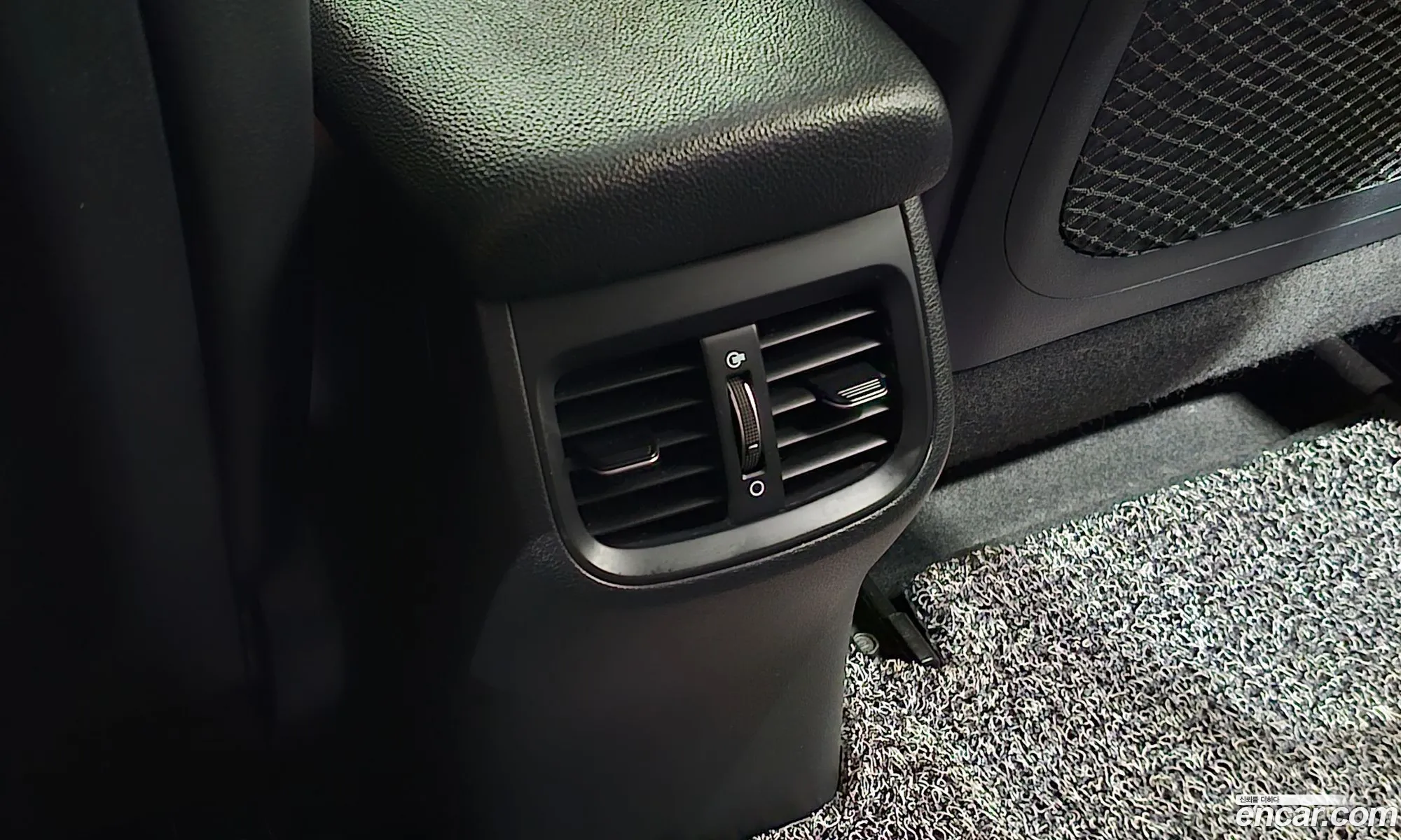 Kia K3 2019 — 4