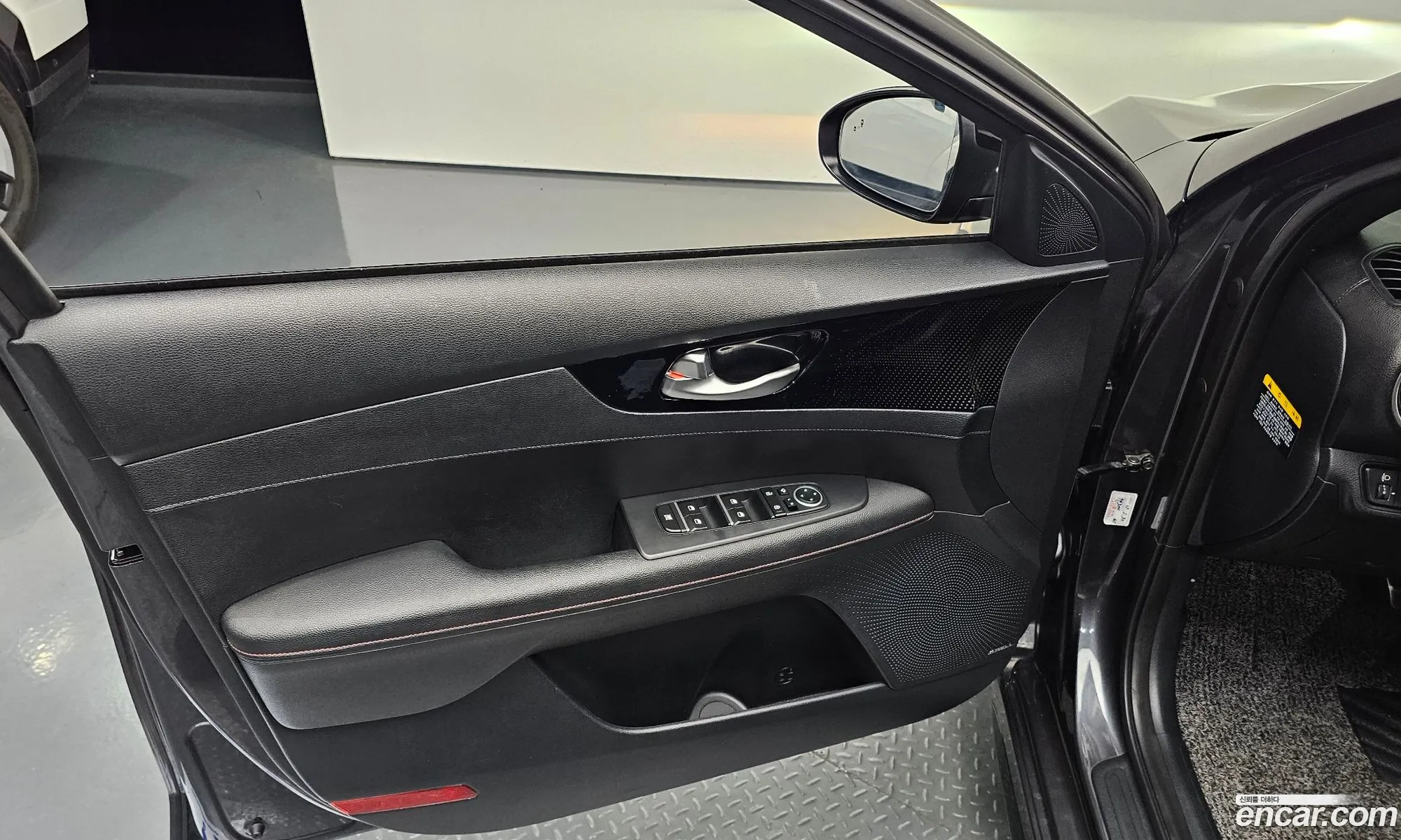 Kia K3 2019 — 11