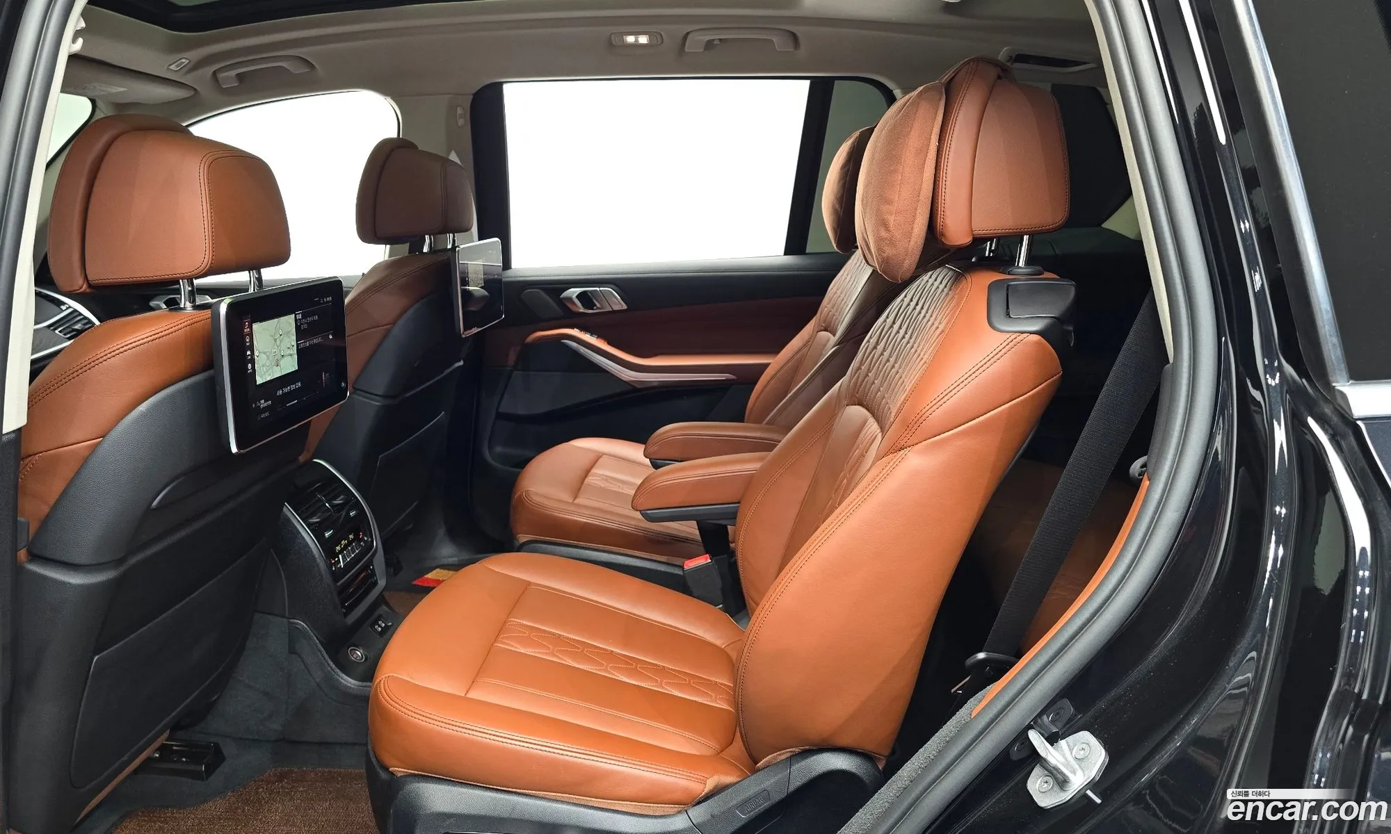 BMW X7 2022 — 26