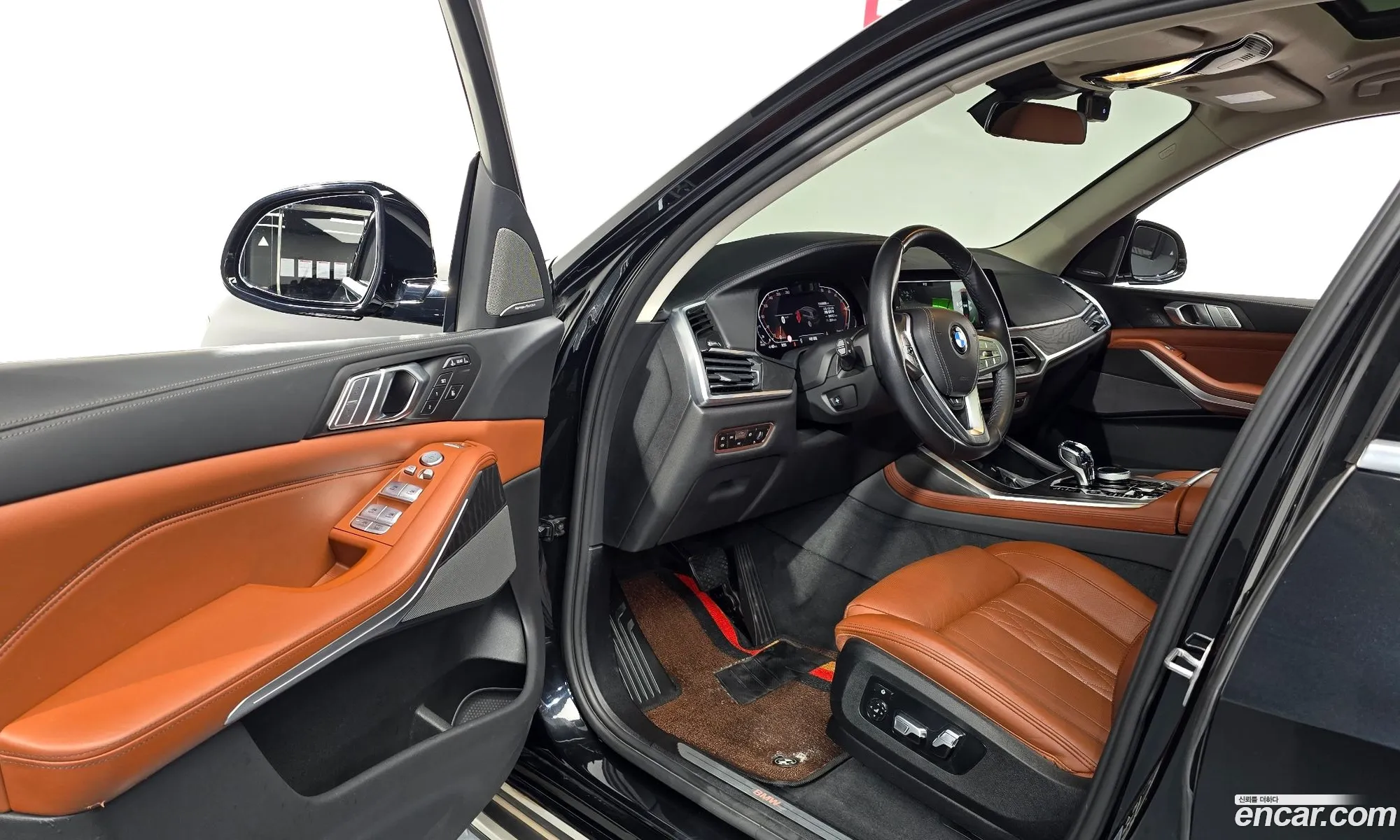 BMW X7 2022 — 16