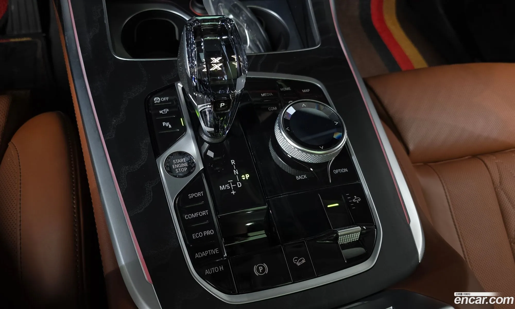 BMW X7 2022 — 7