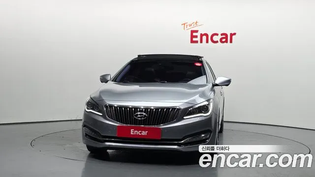 Hyundai Aslan 2015 — 2