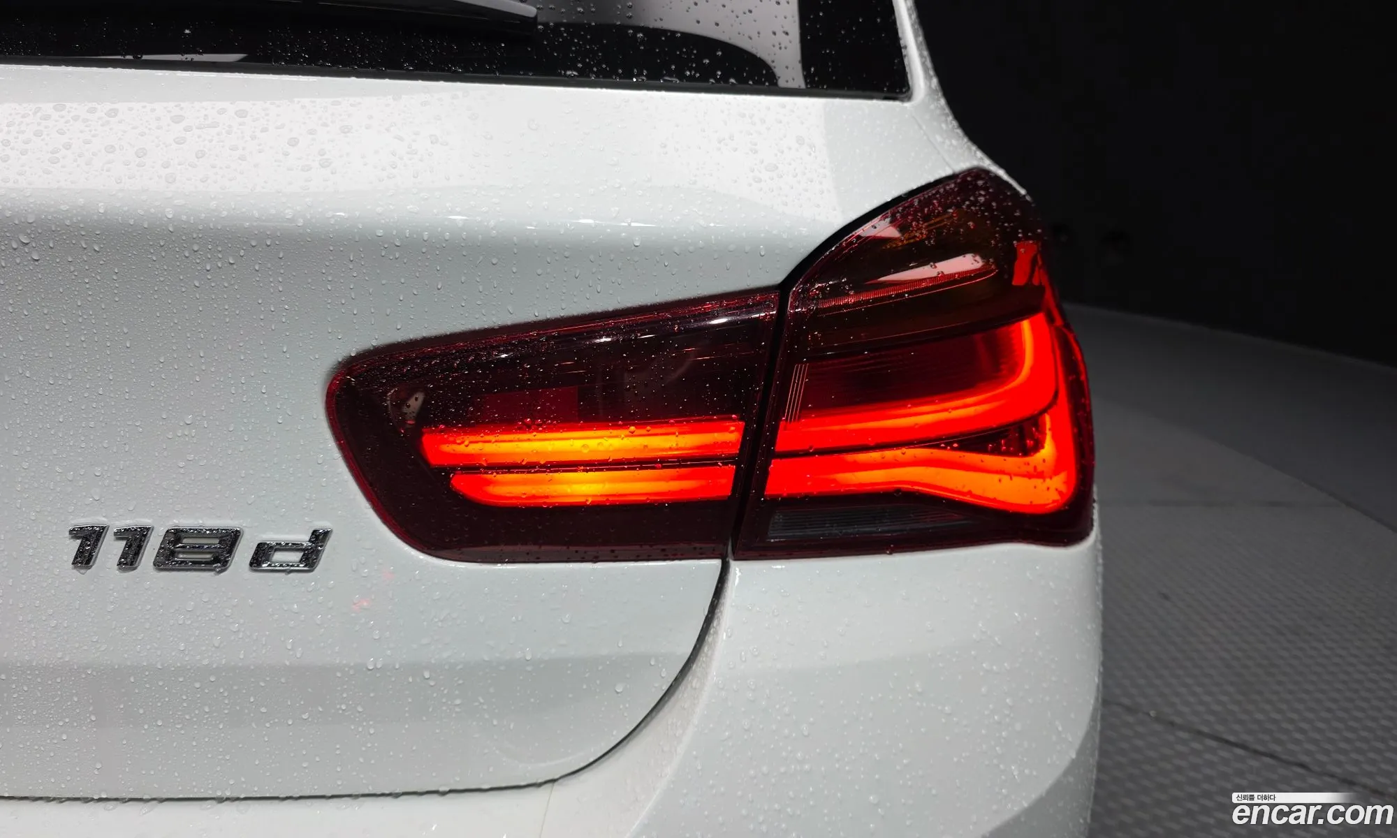 BMW 1 Series 2017 WBA1S5103J5K35097 — 25