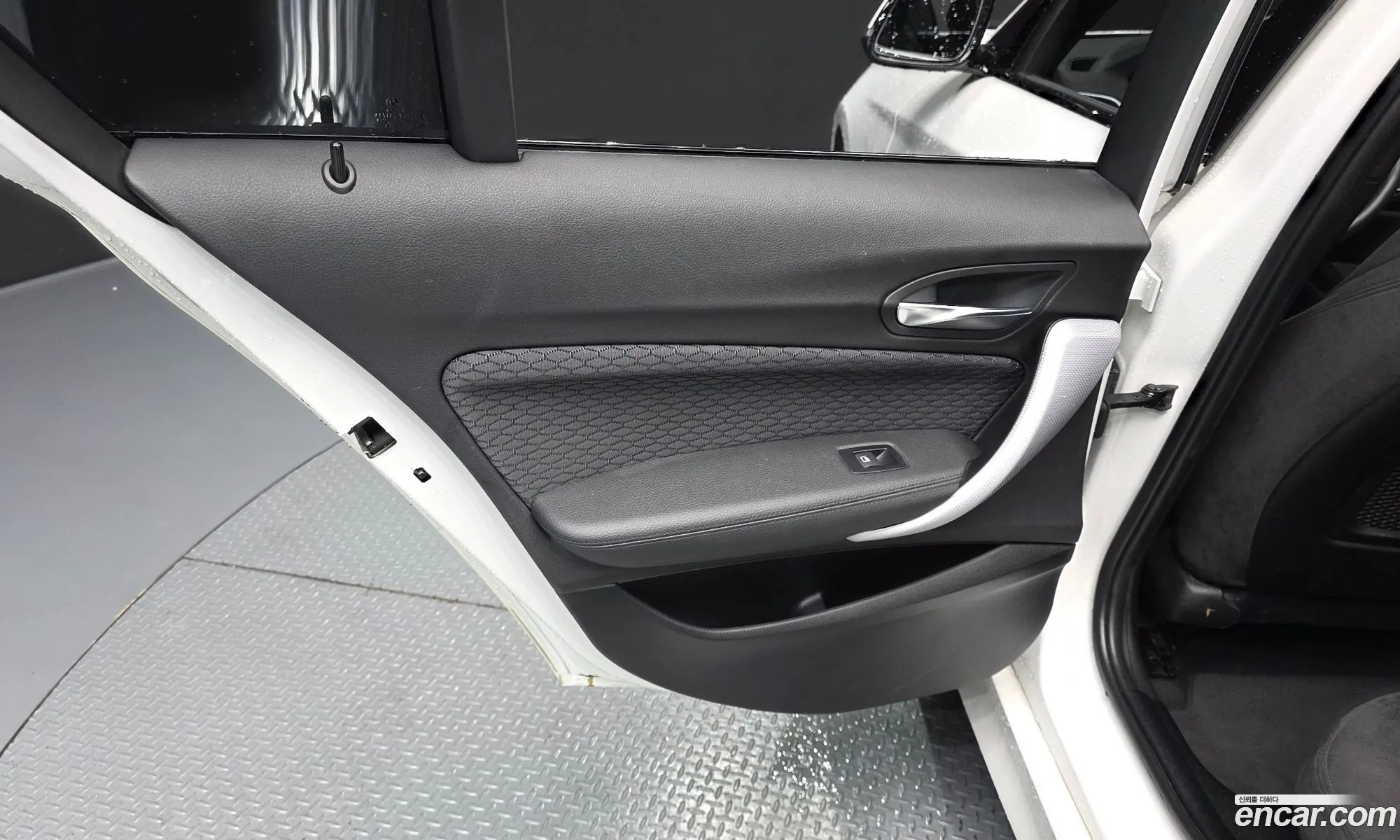 BMW 1 Series 2017 WBA1S5103J5K35097 — 7