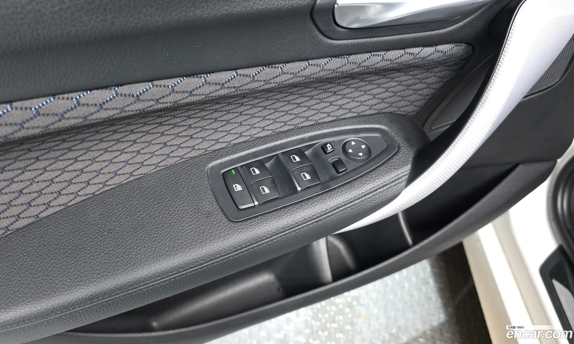 BMW 1 Series 2017 WBA1S5103J5K35097 — 27