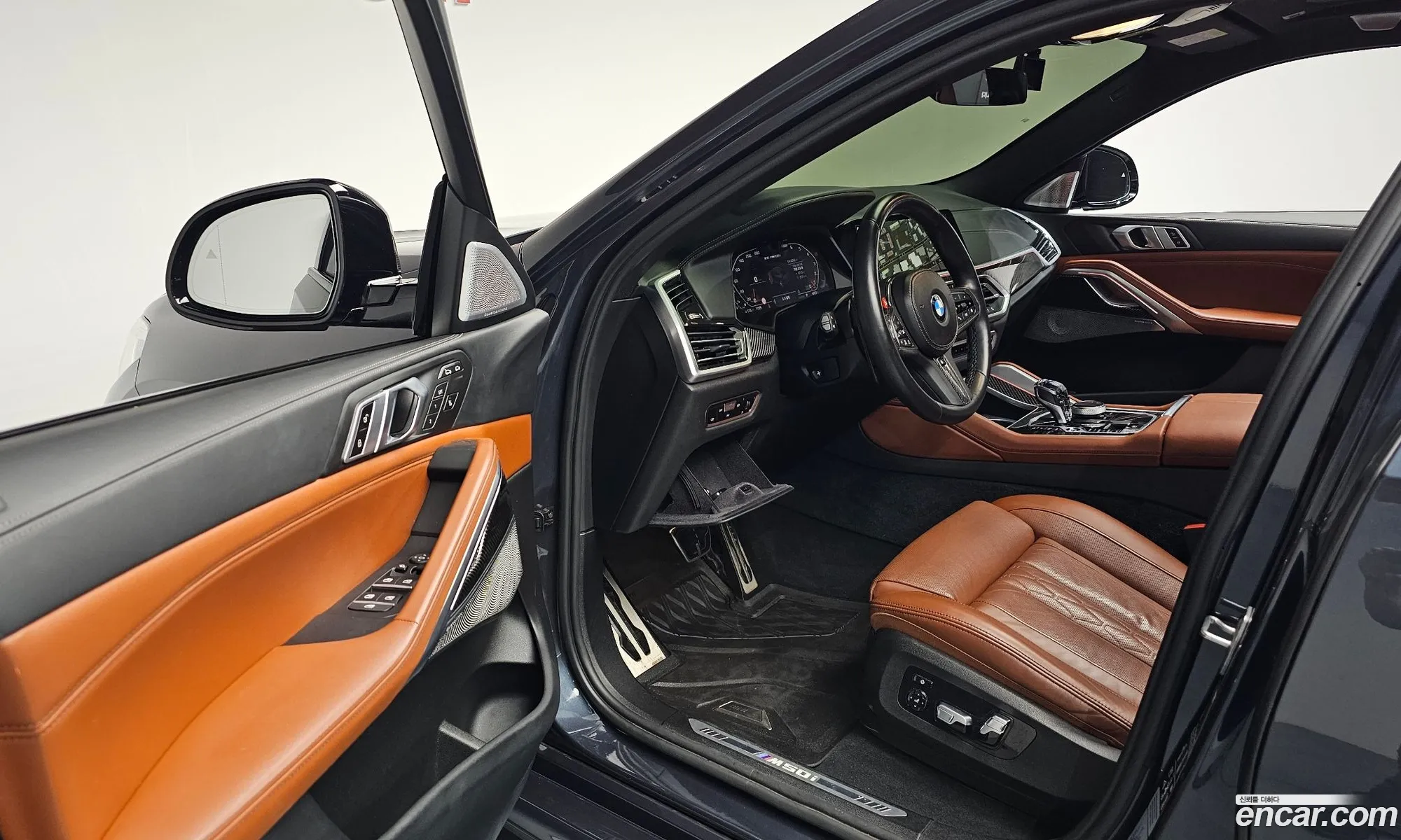 BMW X6 2022 — 32
