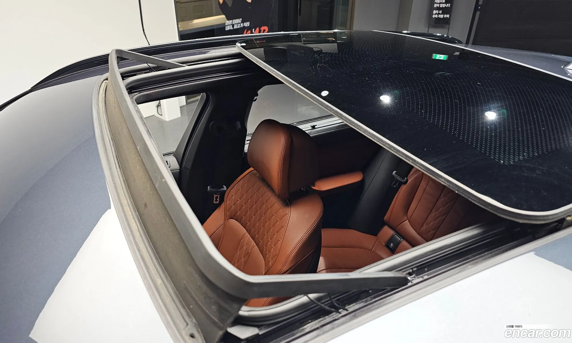 BMW X6 2022 — 28