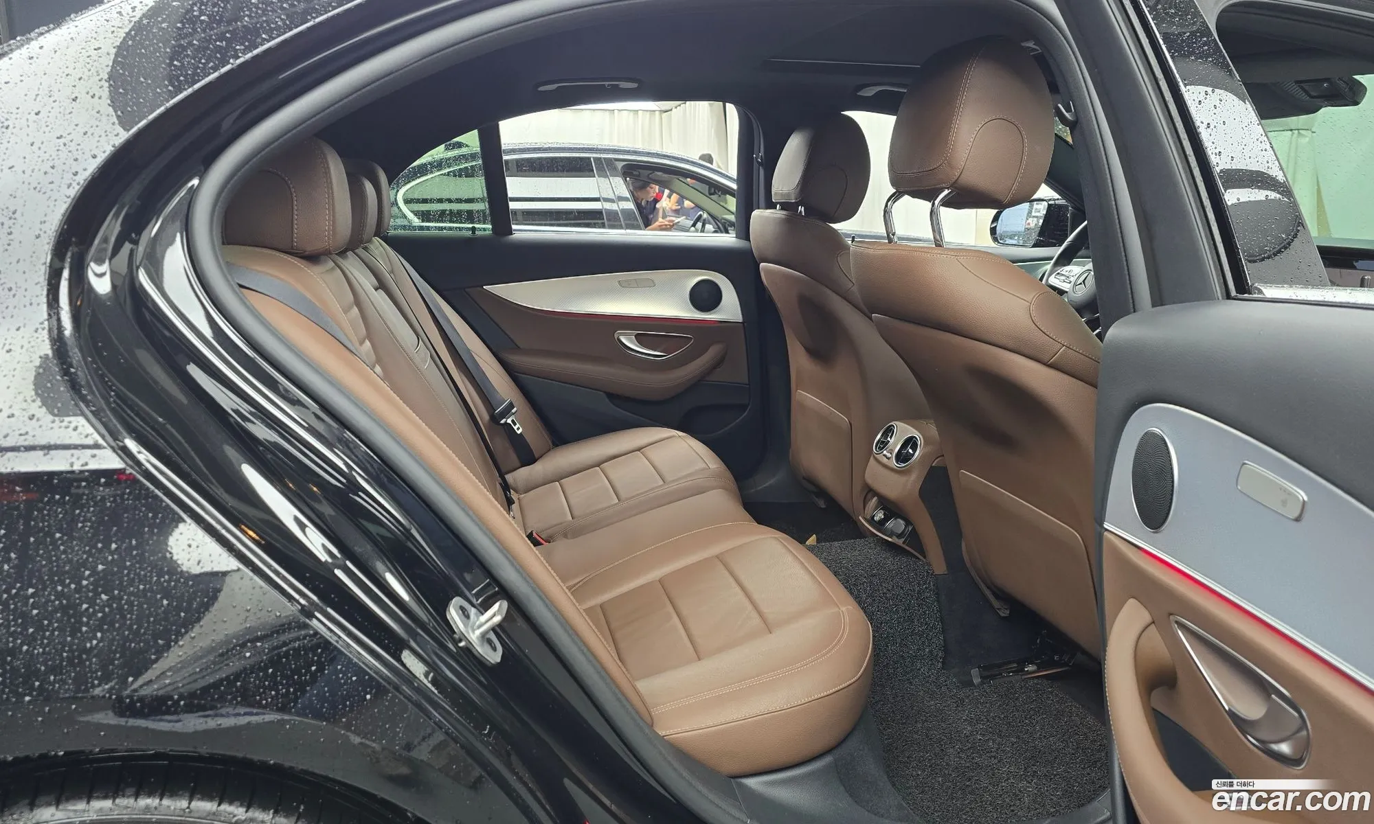 Mercedes-Benz E-Class W213 2019 WDDZF4FB2LA718188 — 10