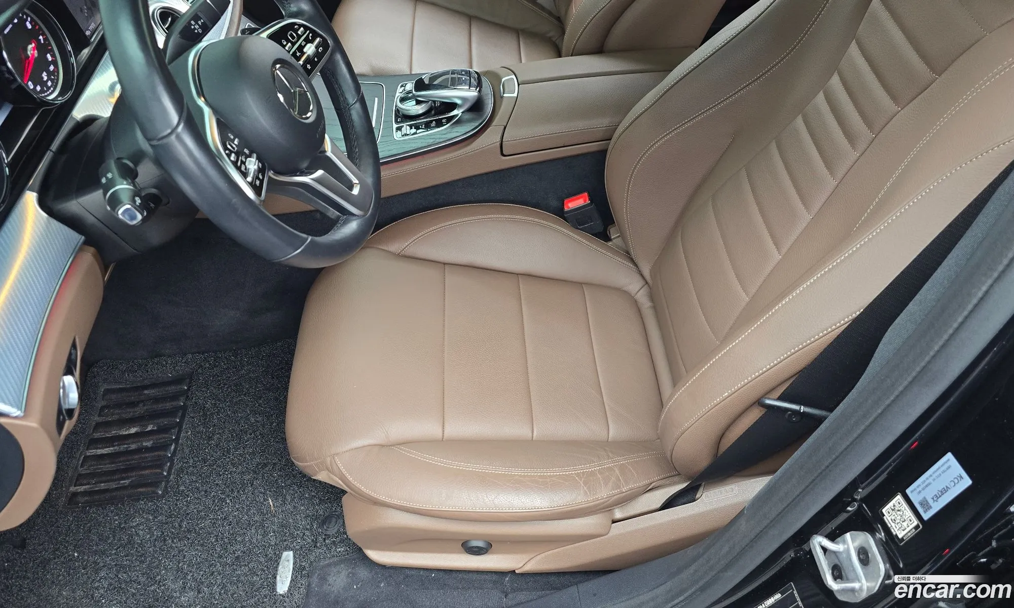 Mercedes-Benz E-Class W213 2019 WDDZF4FB2LA718188 — 23