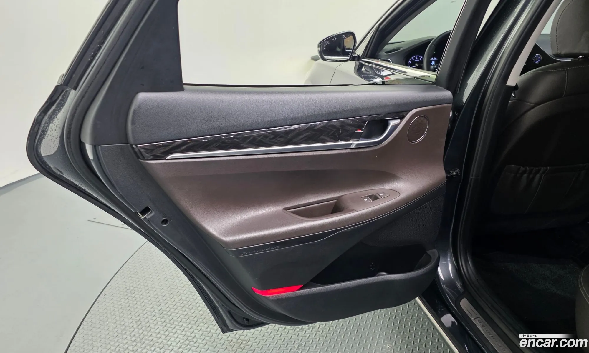 Hyundai Grandeur IG 2018 — 12