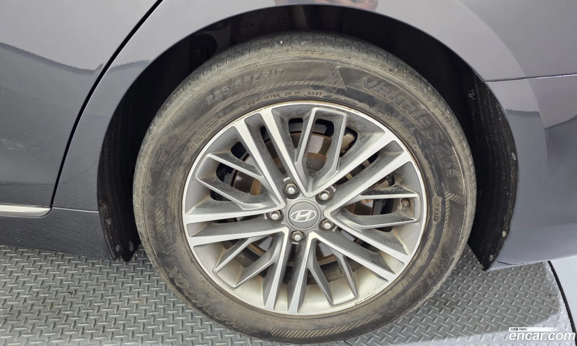 Hyundai Grandeur IG 2018 — 34