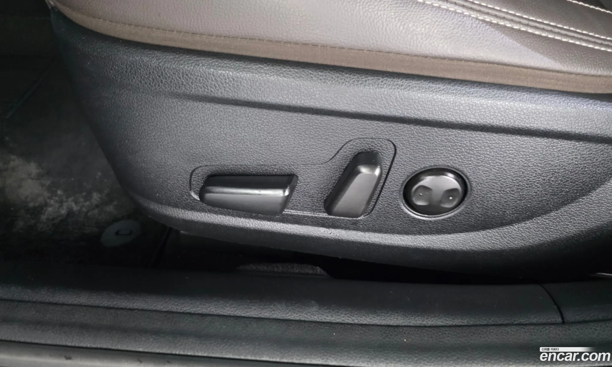 Hyundai Grandeur IG 2018 — 24