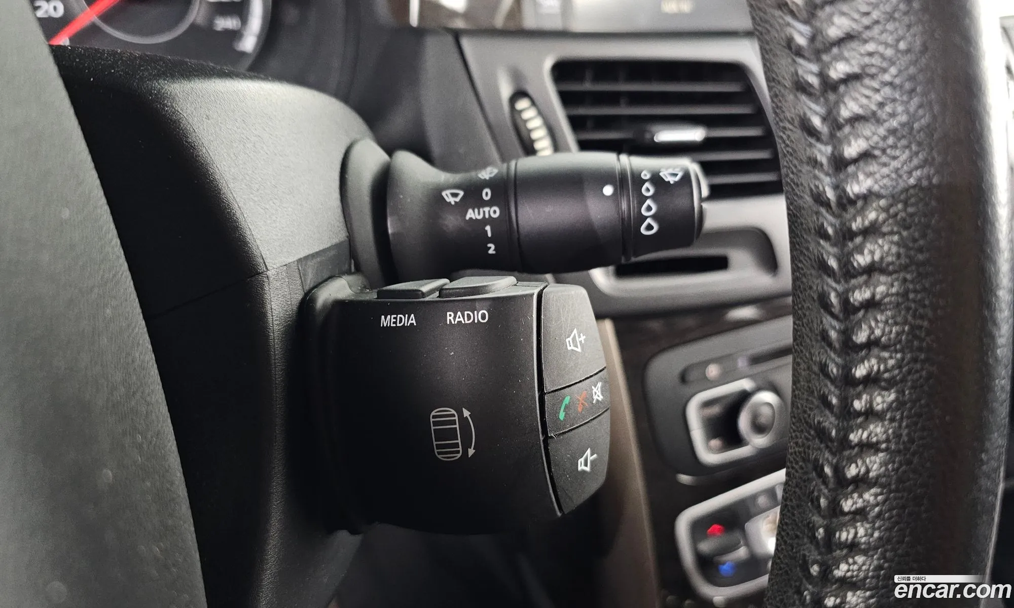 Renault Korea (Samsung) SM5 Nova 2015 — 2