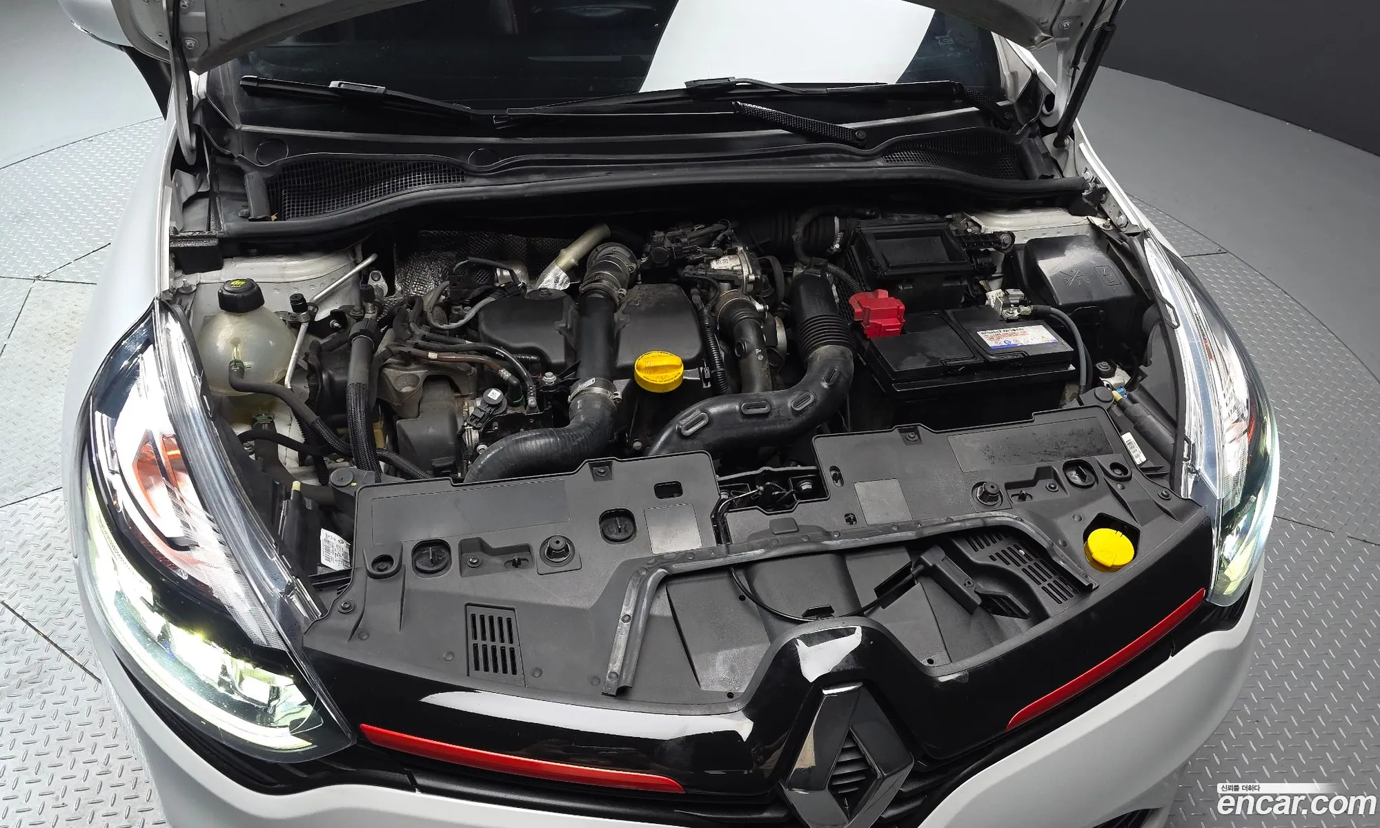 Renault Korea (Samsung) Clio 2018 — 11