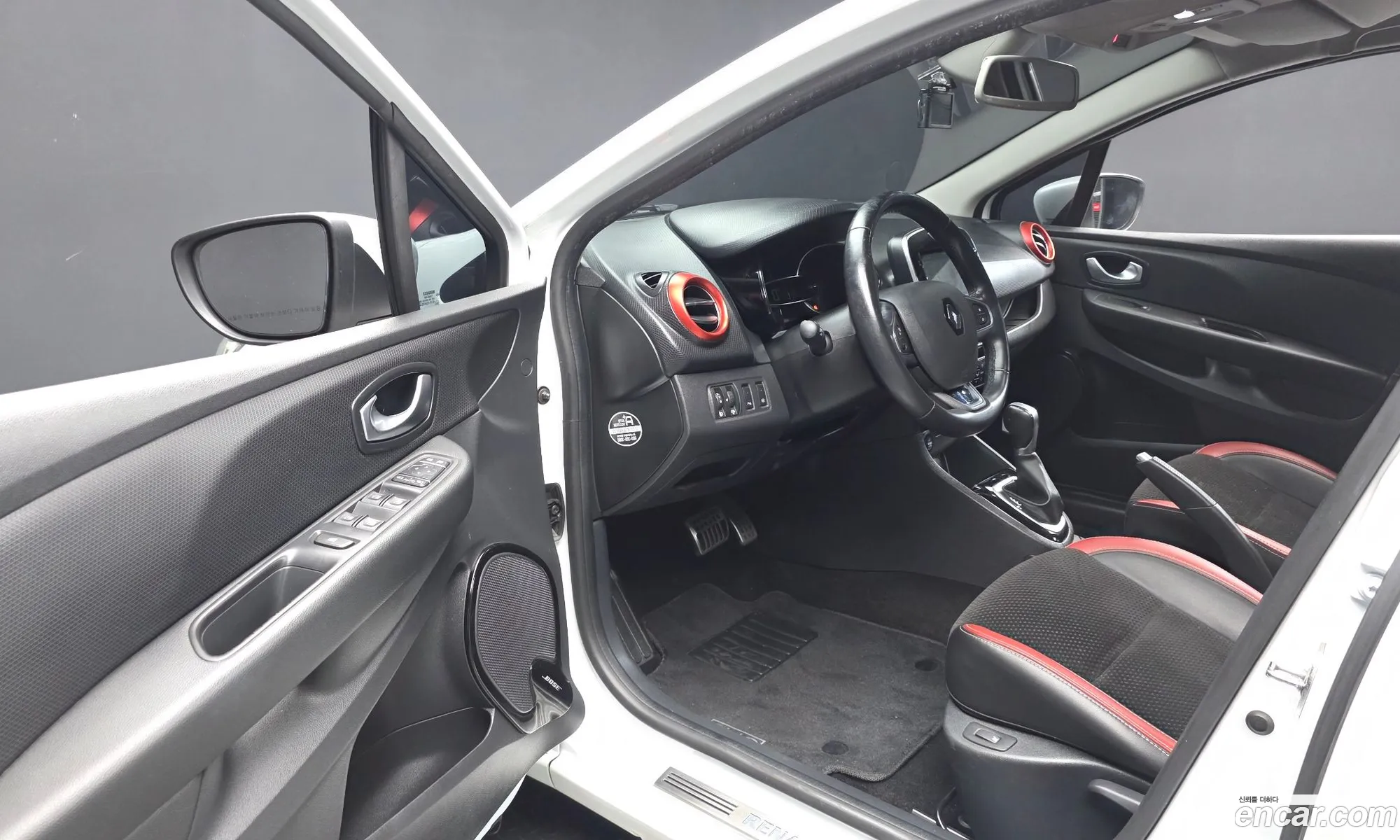 Renault Korea (Samsung) Clio 2018 — 14