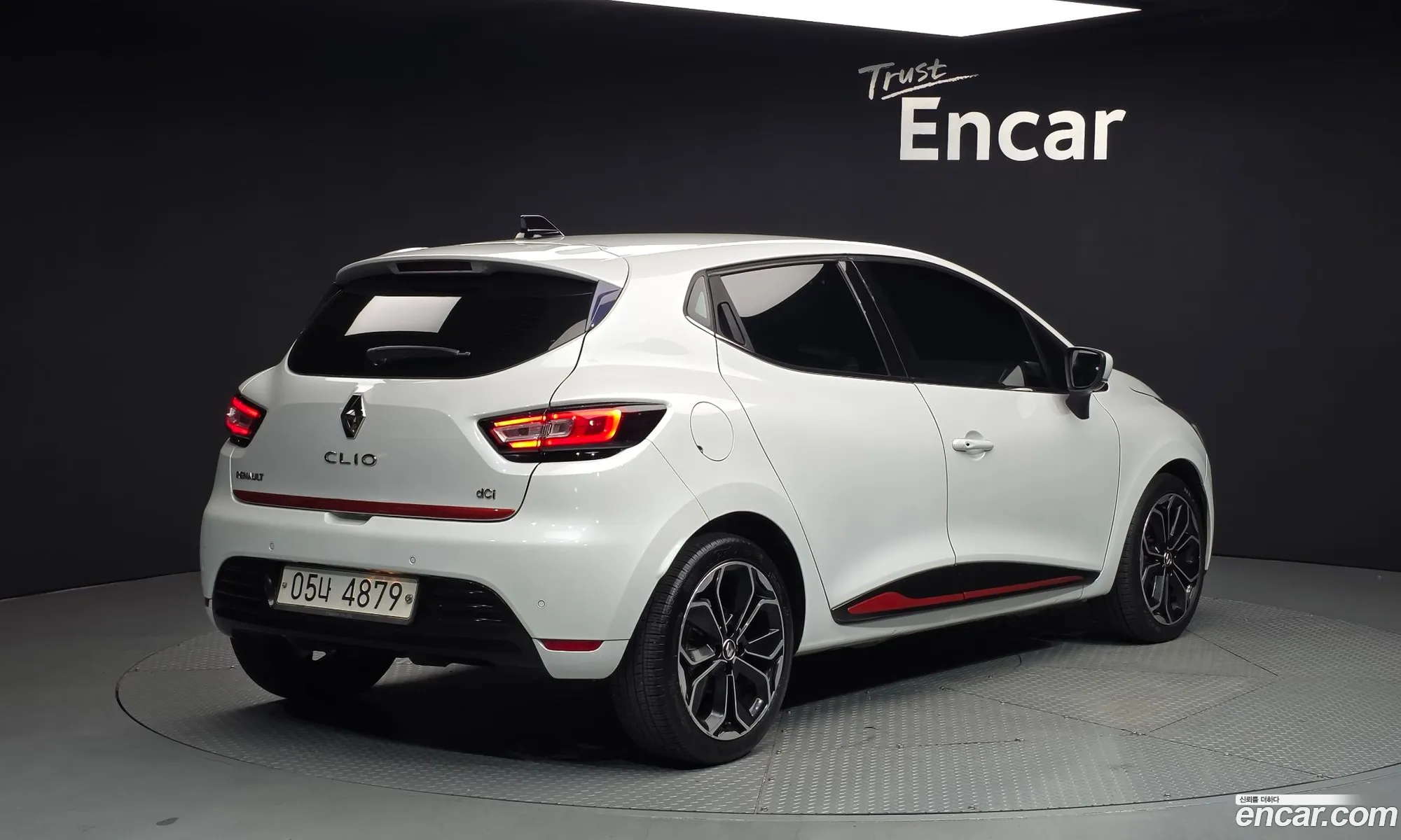 Renault Korea (Samsung) Clio 2018 — 10