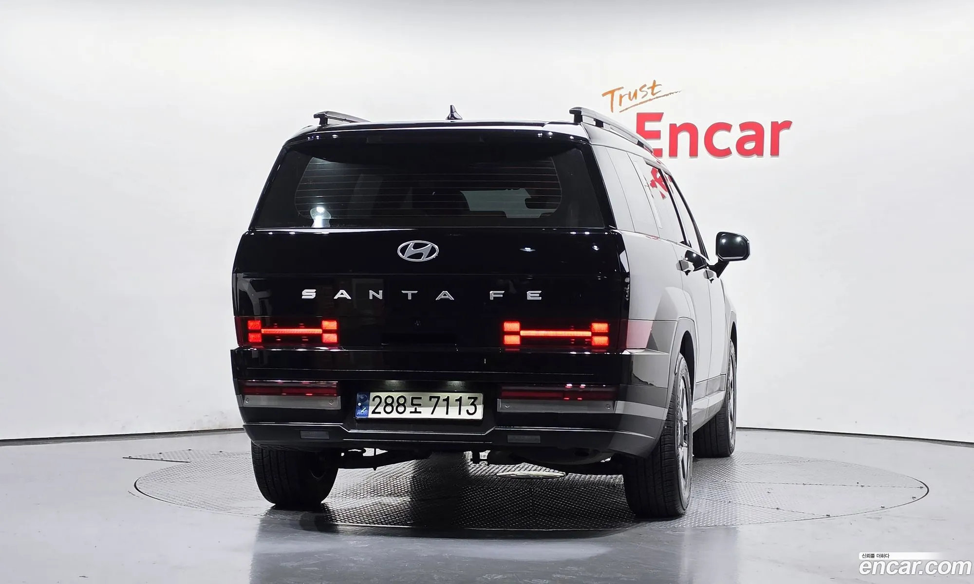 Hyundai Santa Fe 2024 — 2