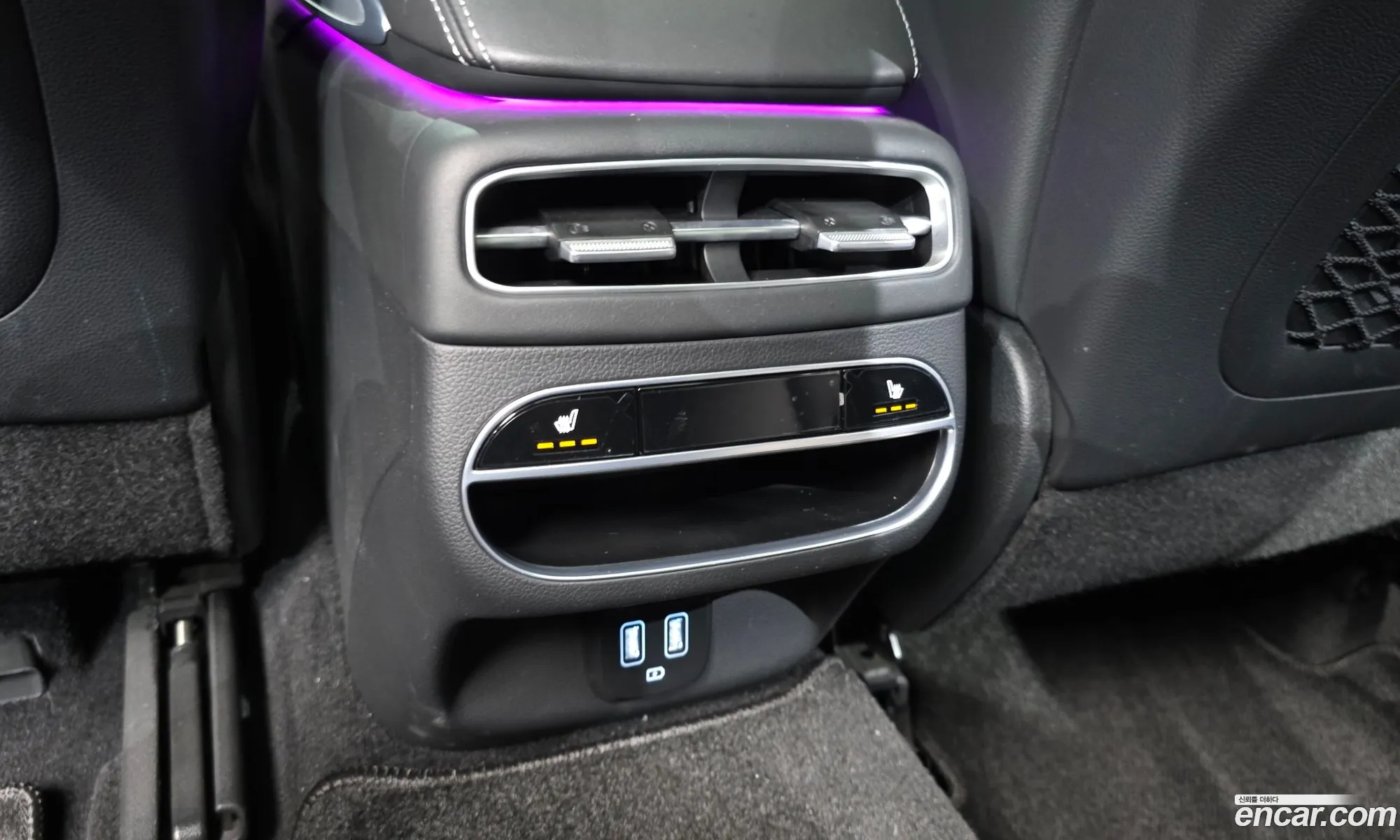 Genesis GV70 2022 — 32