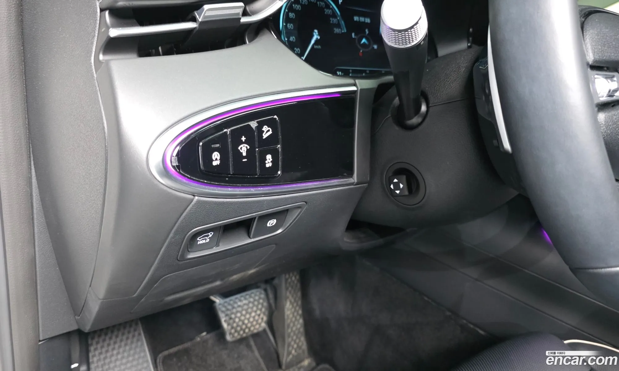 Genesis GV70 2022 — 19