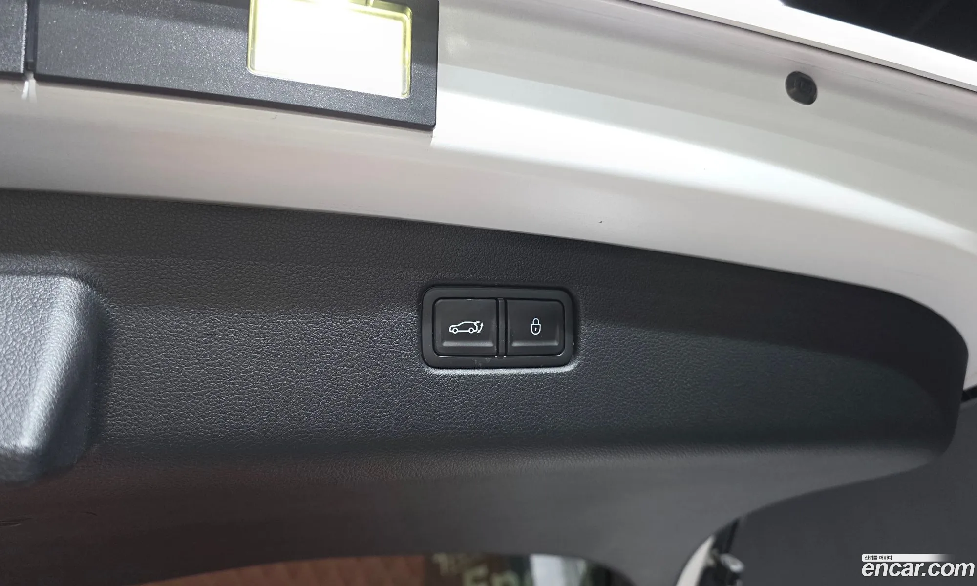 Genesis GV70 2022 — 30