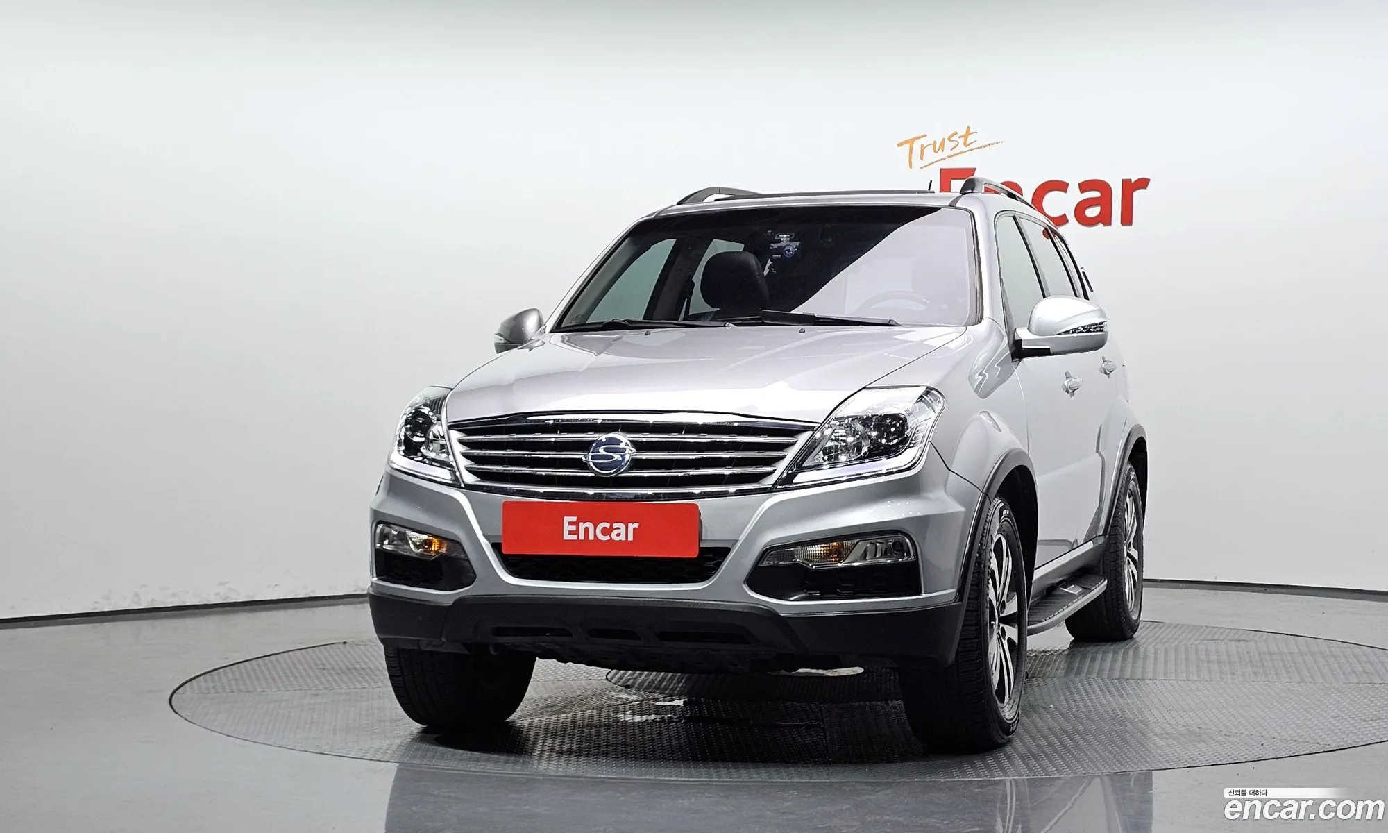 KG Mobility (SsangYong) Rexton W 2014 — 10