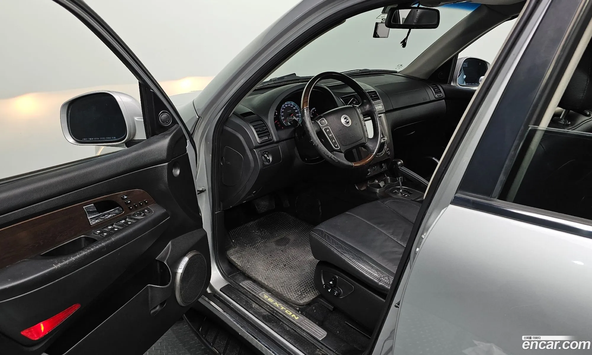 KG Mobility (SsangYong) Rexton W 2014 — 20