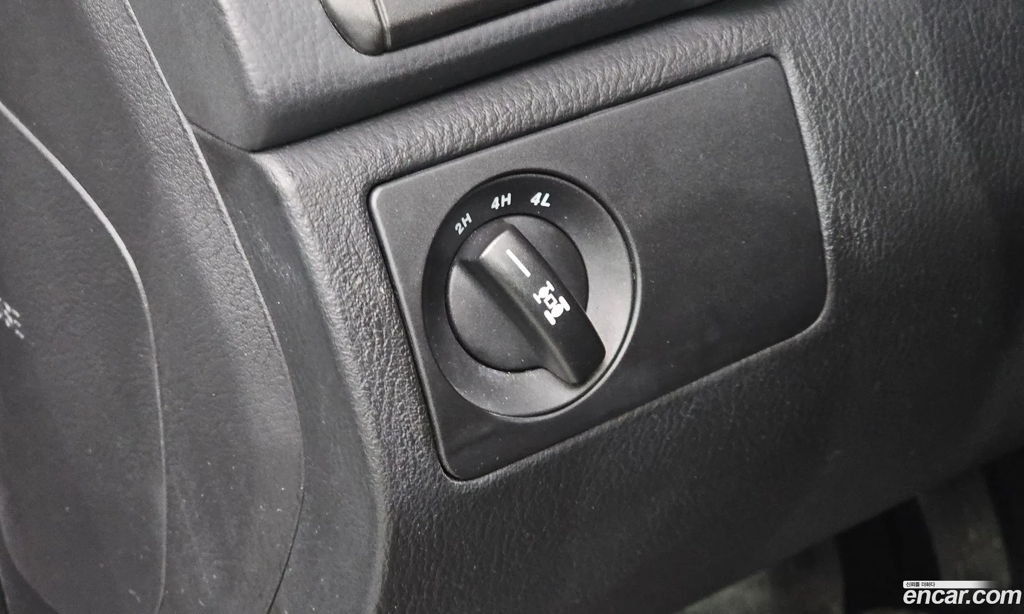 KG Mobility (SsangYong) Rexton W 2014 — 19