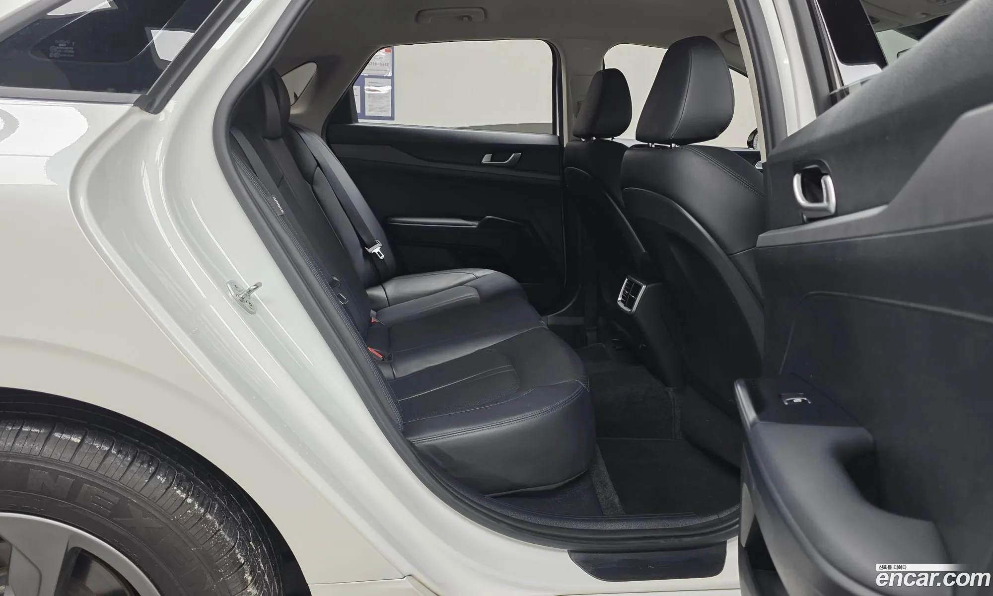 Kia K5 2023 — 7