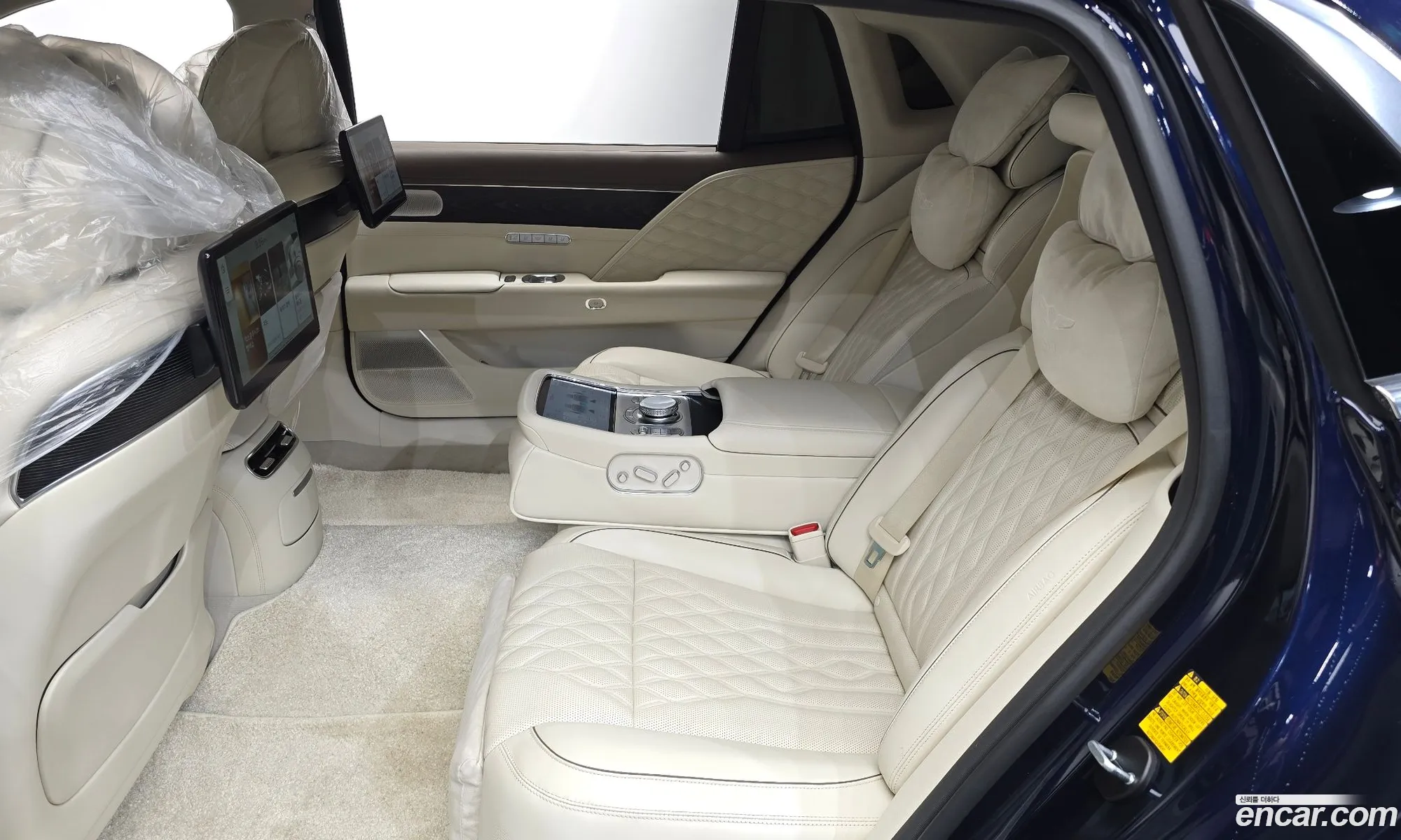 Genesis G90 2024 — 17