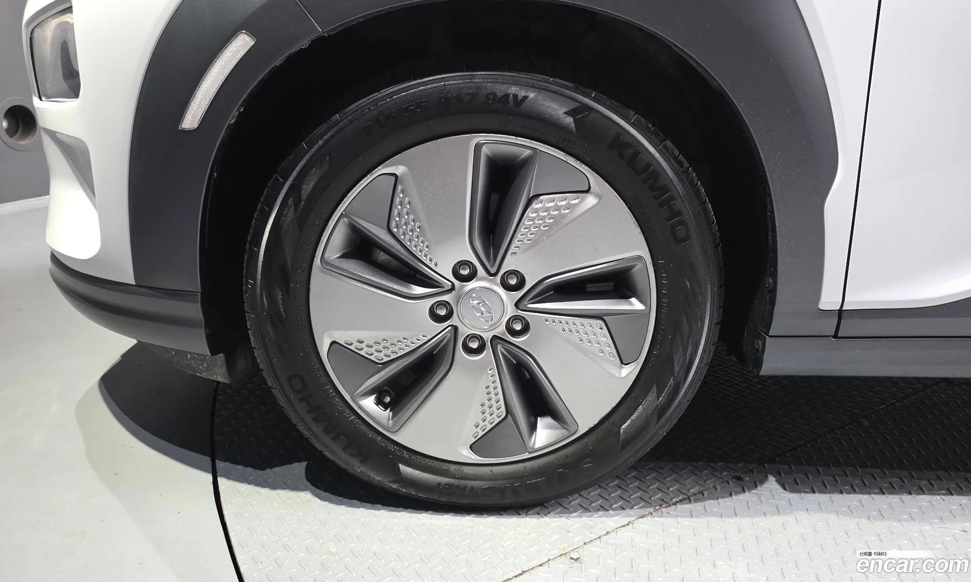 Hyundai Kona Electric 2020 — 23