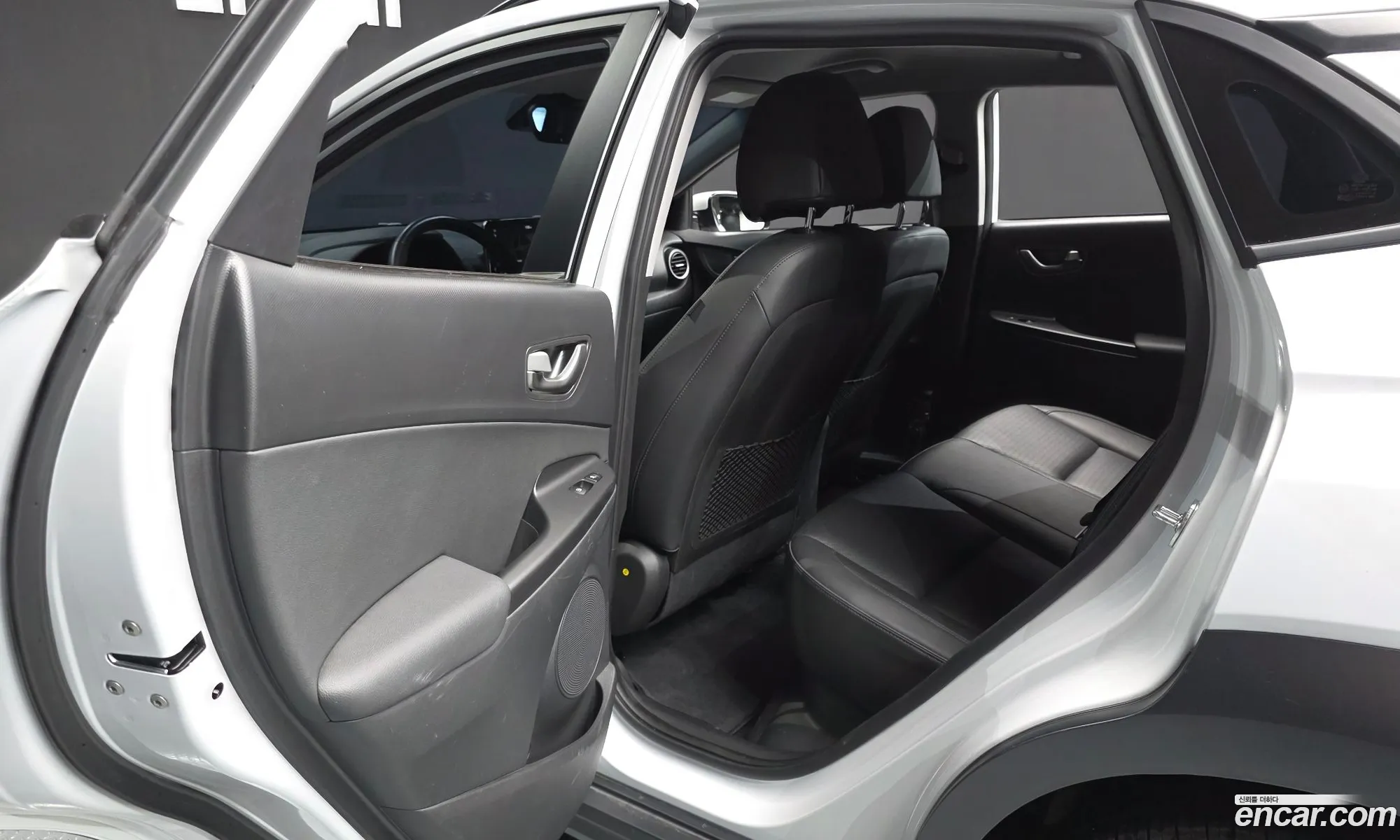 Hyundai Kona Electric 2020 — 8
