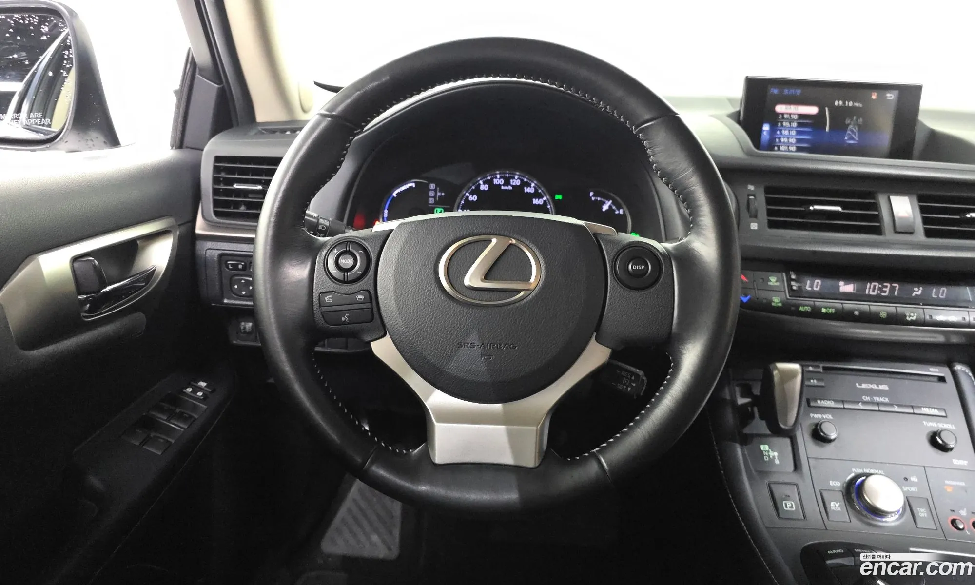 Lexus CT200h 2017 JTHKD5BH1J2314497 — 18