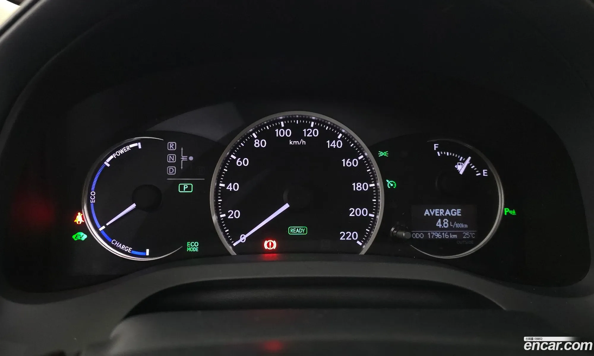 Lexus CT200h 2017 JTHKD5BH1J2314497 — 4