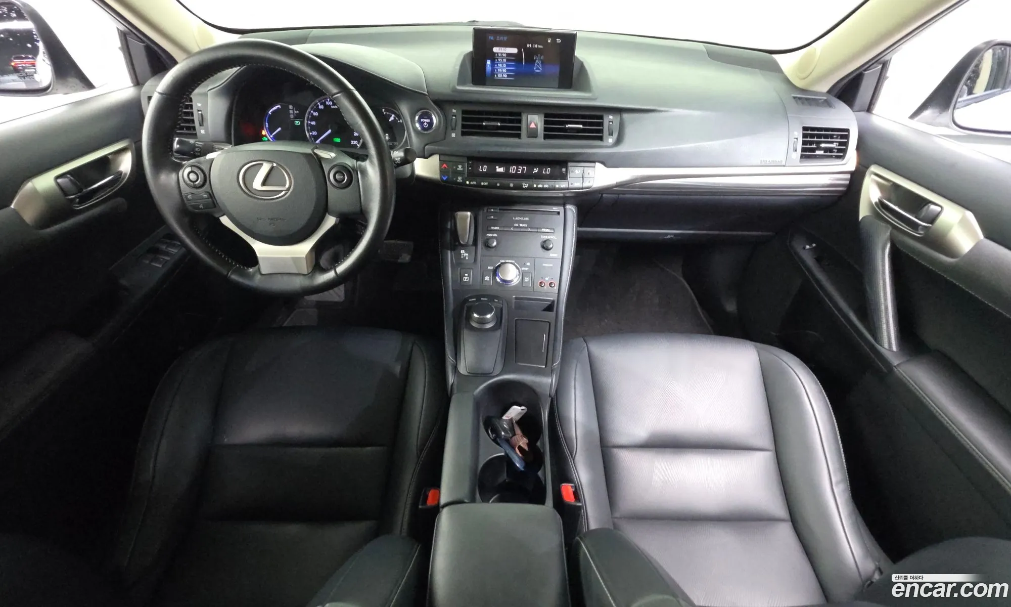 Lexus CT200h 2017 JTHKD5BH1J2314497 — 17