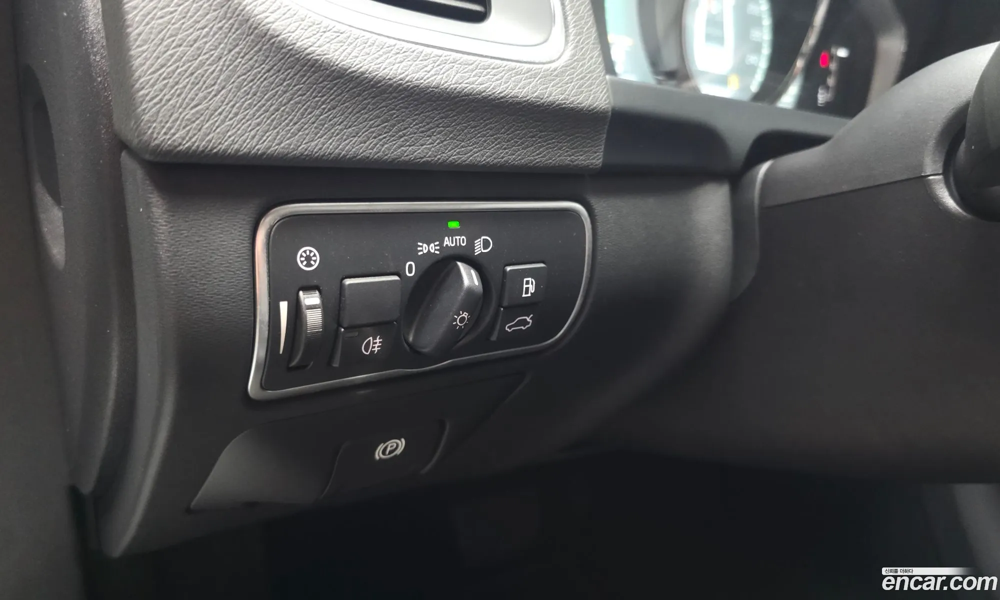 Volvo S60 2015 YV1FS84BBF2354944 — 6